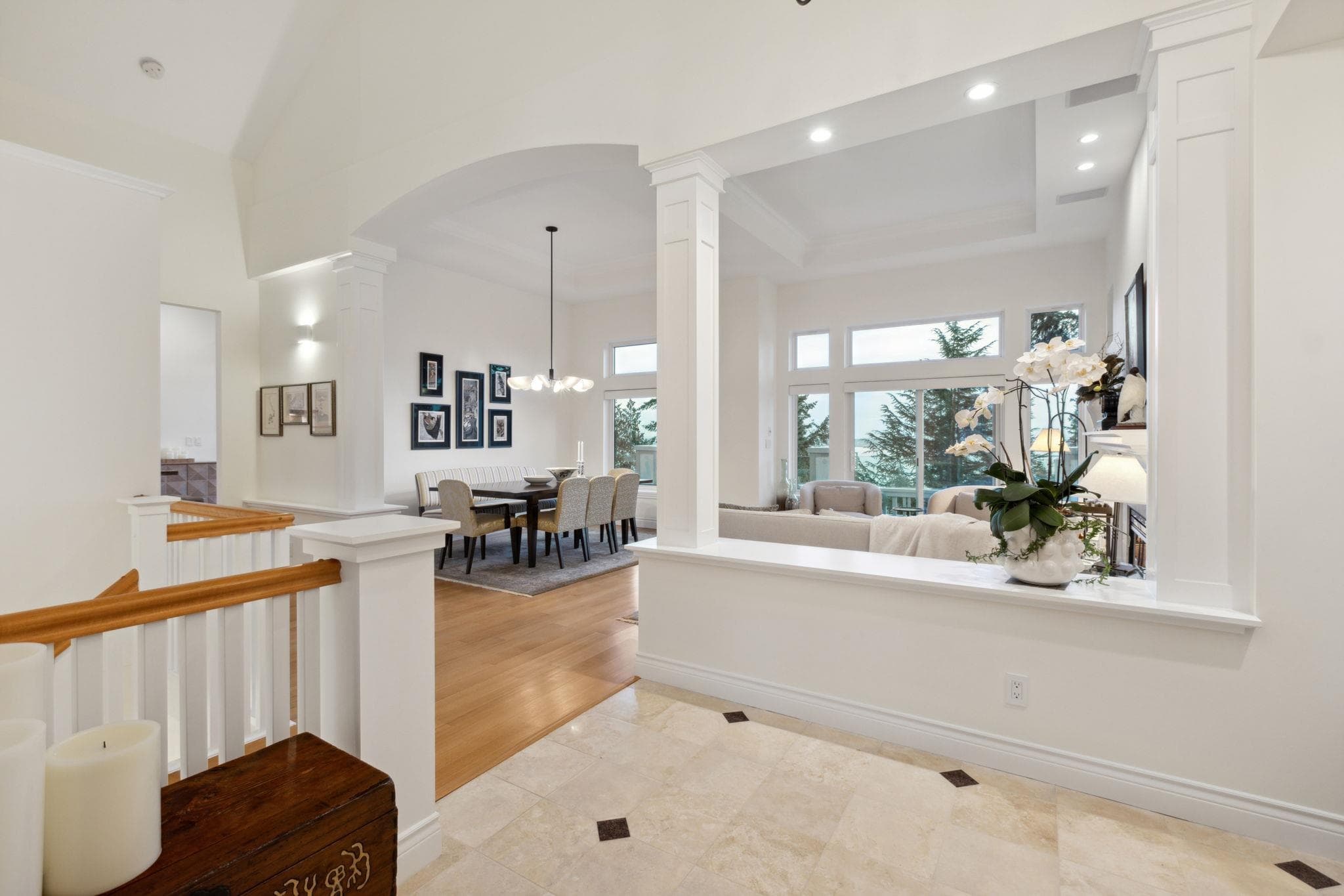 4948 Edendale Lane, West Vancouver, V7W 3H7 — photo 4