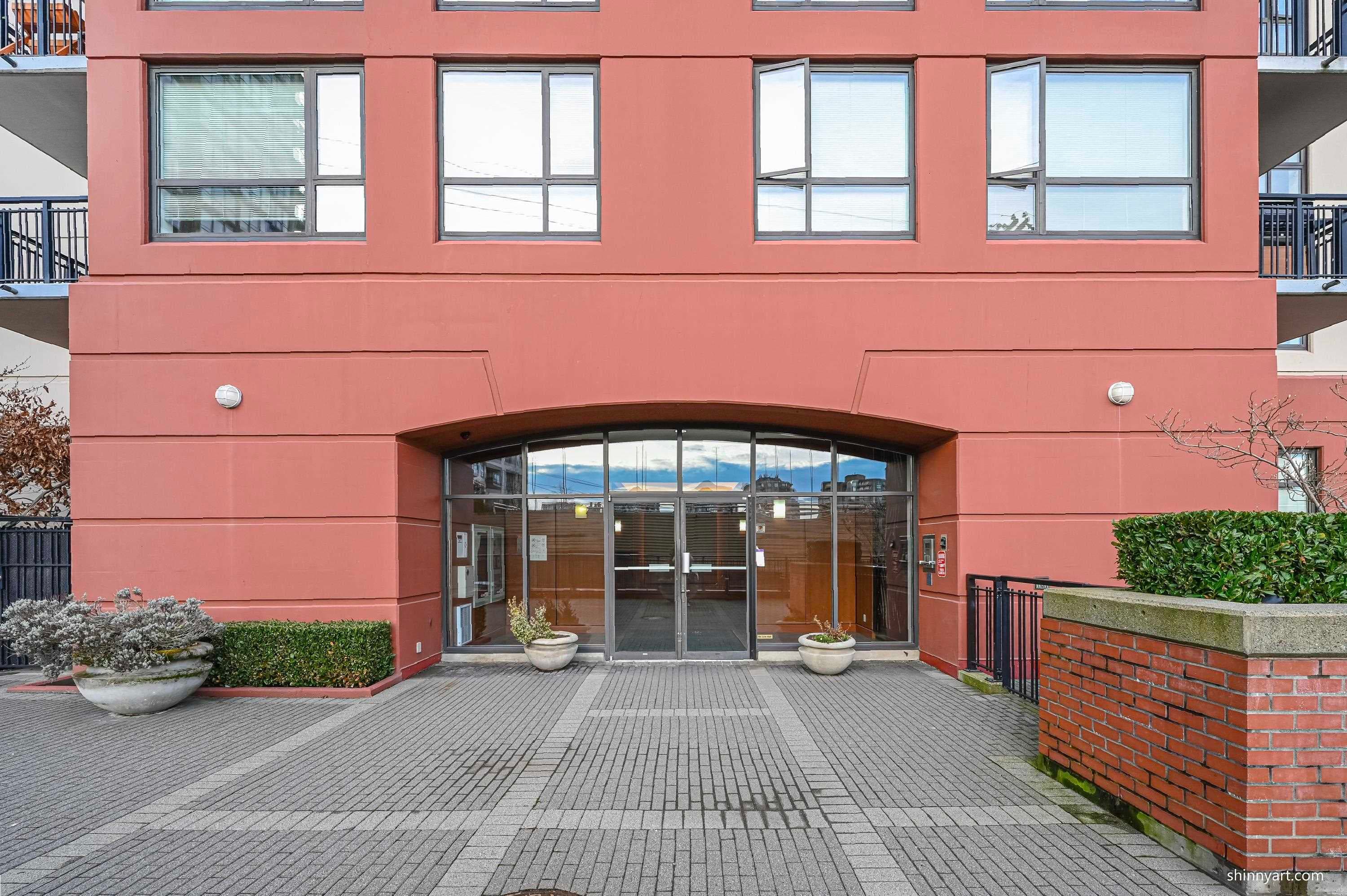1008 - 833 Agnes Street, New Westminster, V3M 0B1 — photo 5
