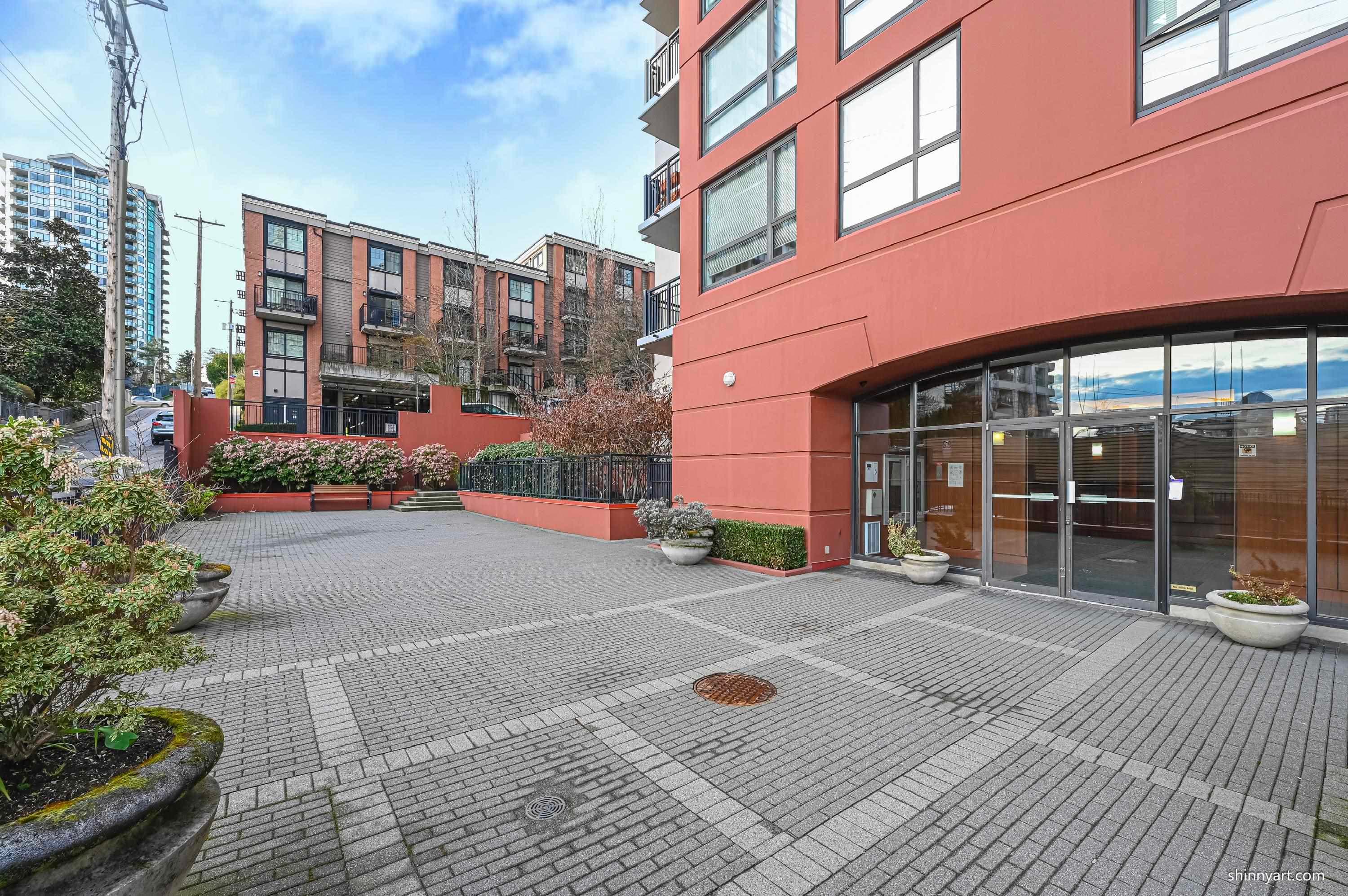 1008 - 833 Agnes Street, New Westminster, V3M 0B1 — photo 4