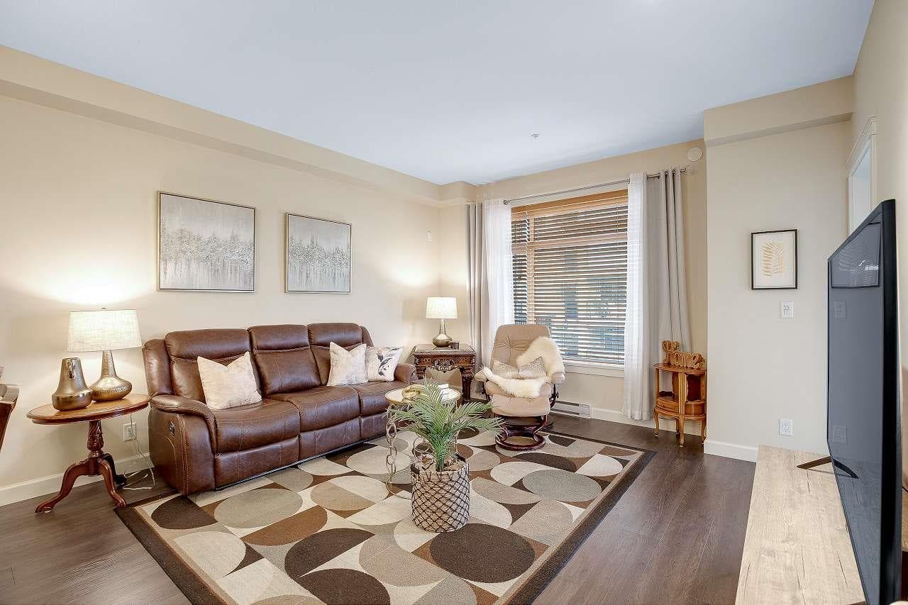 A403 - 20716 Willoughby Town Centre Drive, Langley, V2Y 3J7 — photo 5