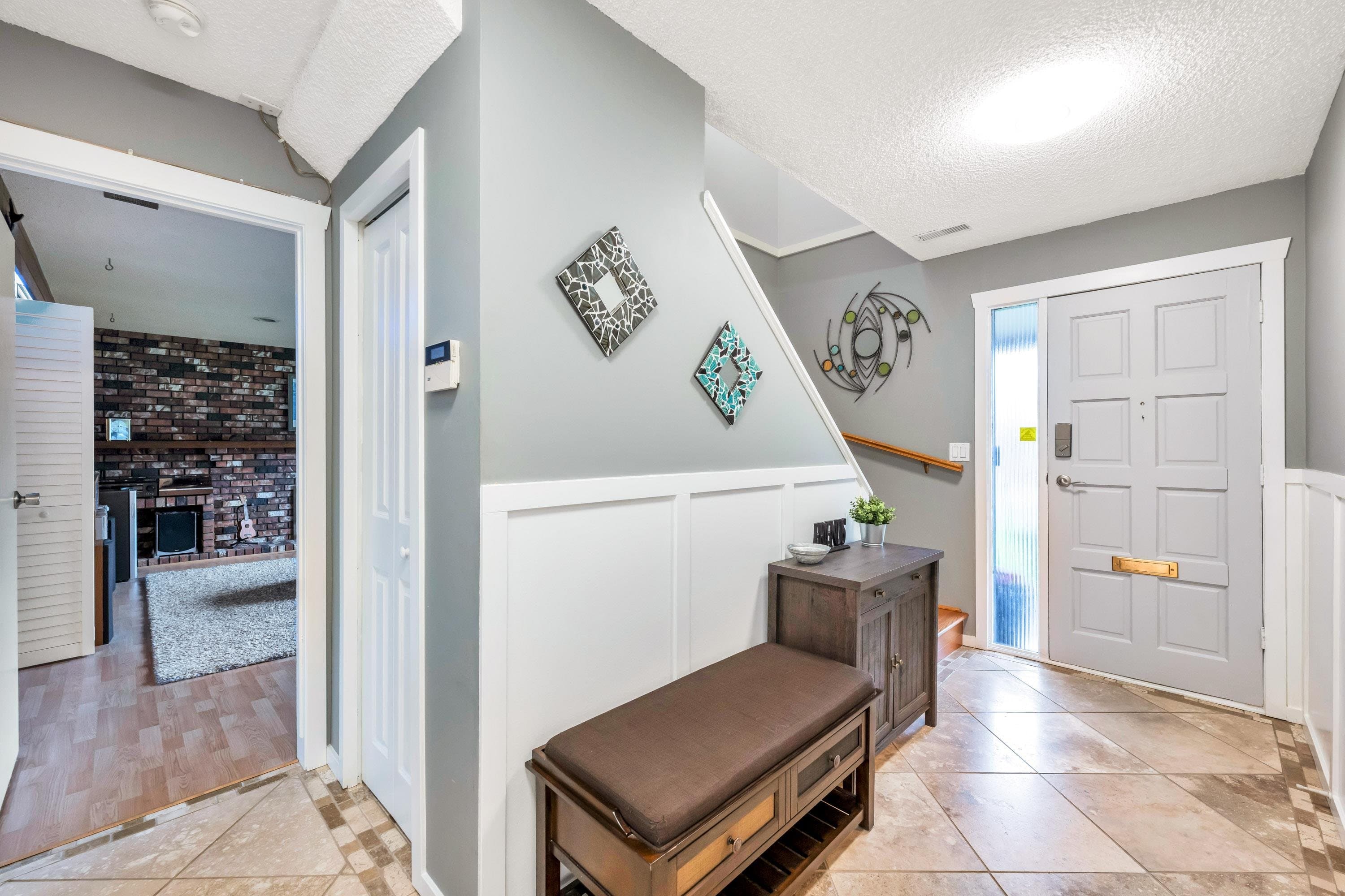 3138 Plimsoll Street, Coquitlam, V3C 3X6 — photo 3