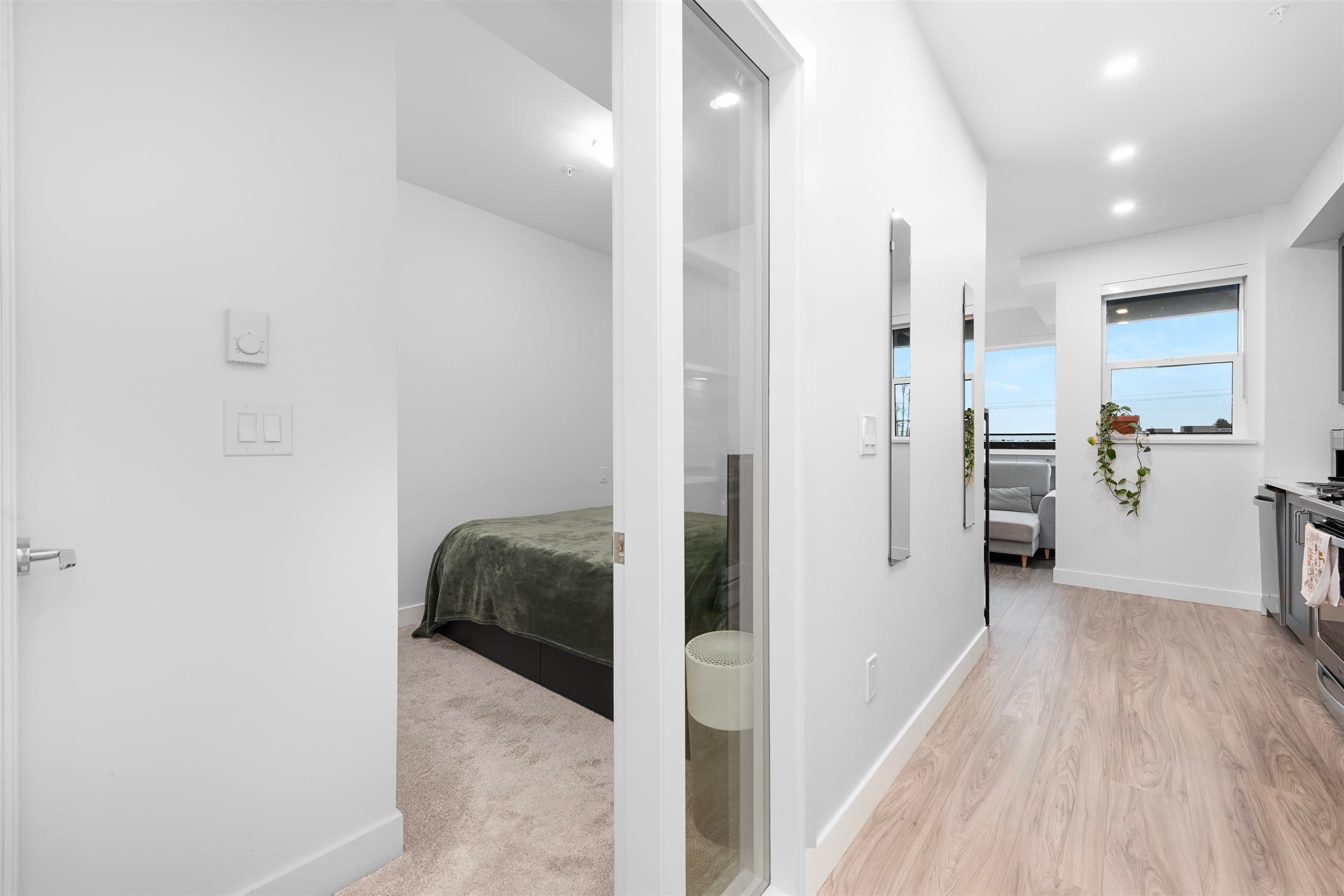 305 - 18811 72 Avenue, Surrey, V4N 1M9 — photo 5