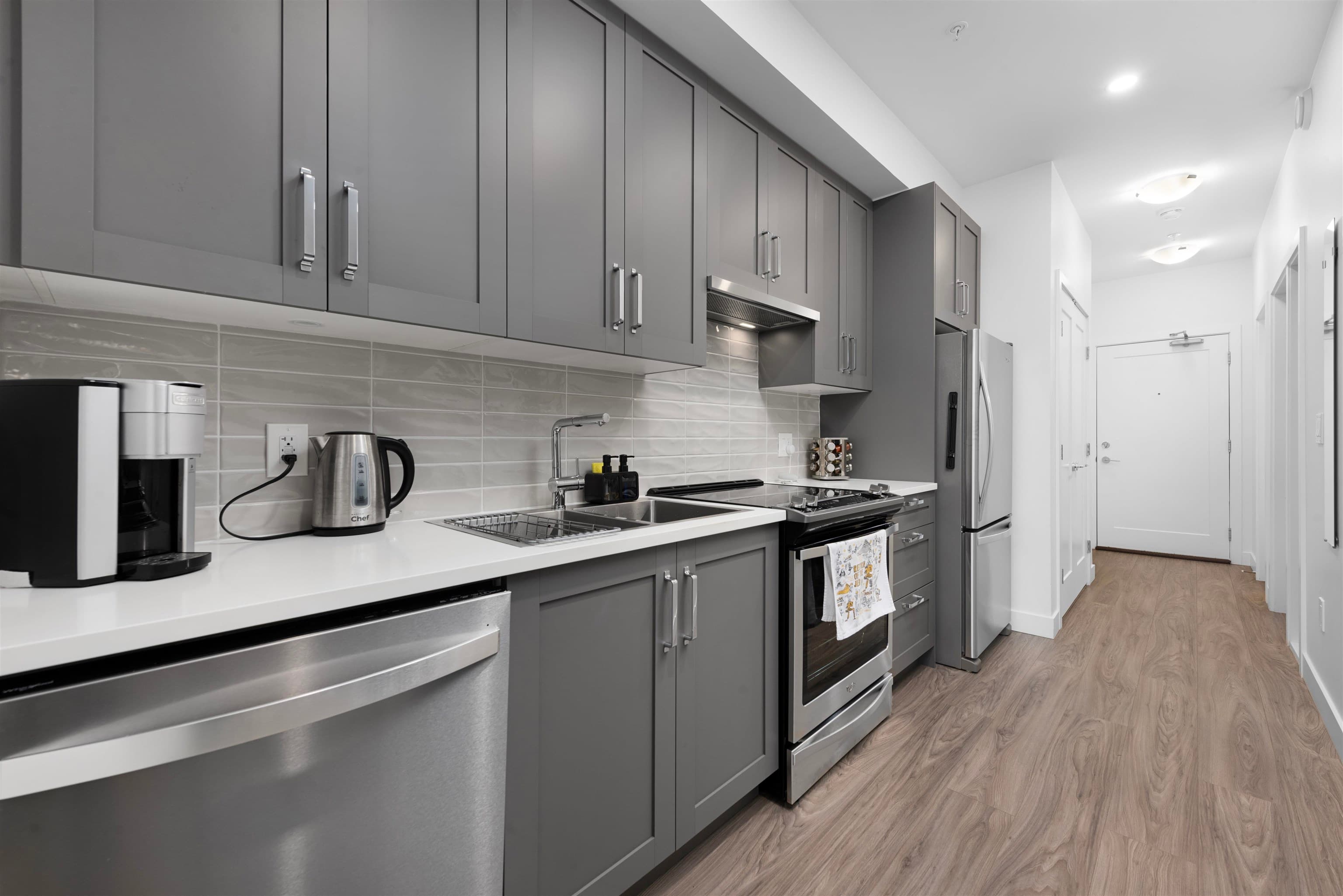 305 - 18811 72 Avenue, Surrey, V4N 1M9 — photo 4