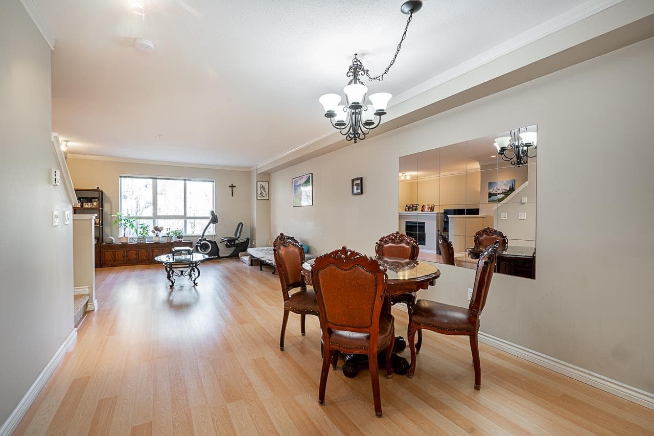 74 - 6747 203 Street, Langley, V2Y 3B5 — photo 2
