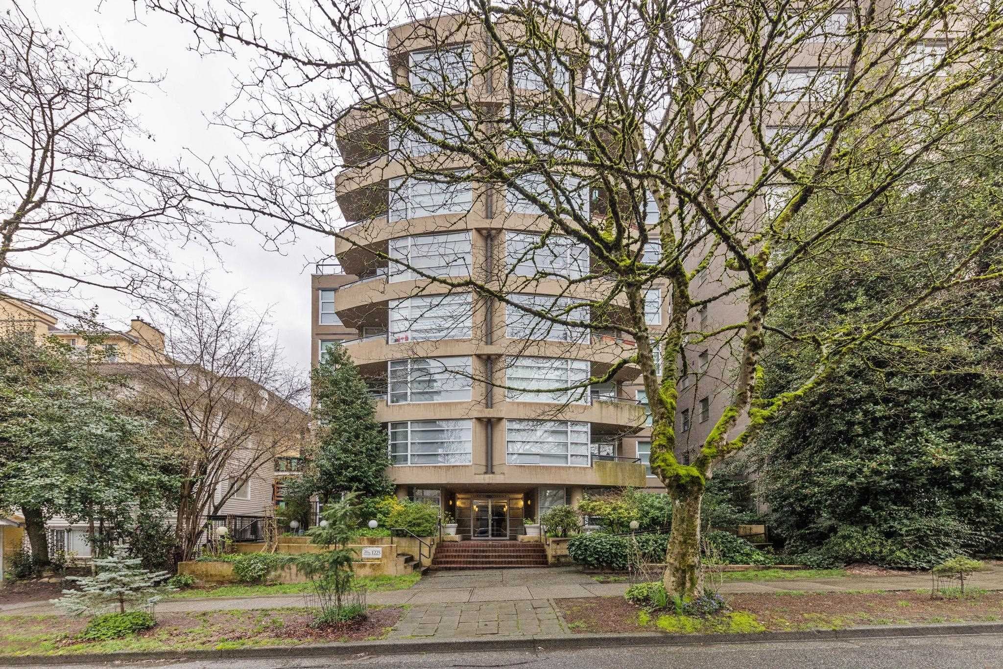 602 - 1225 Barclay Street, Vancouver
