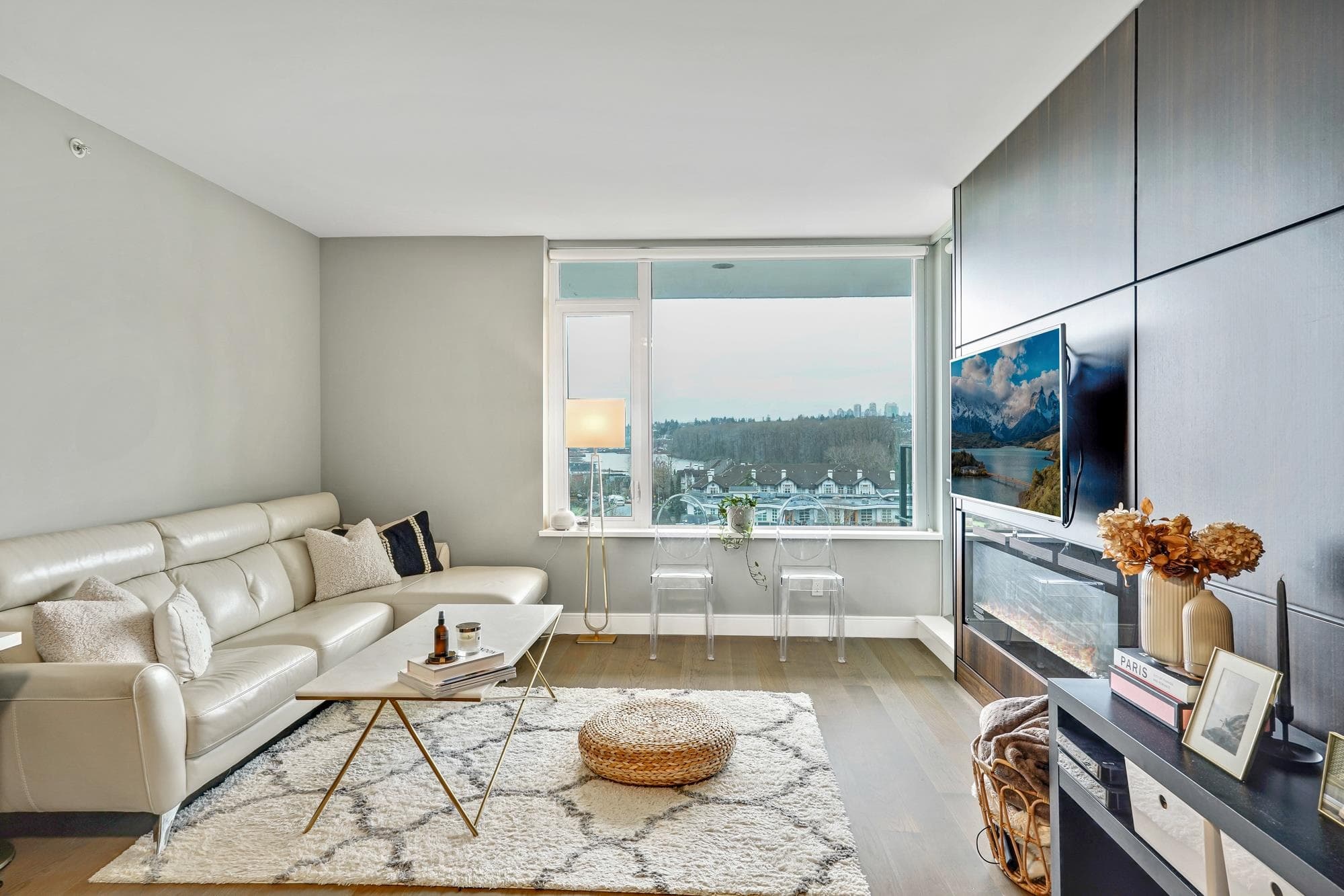 1002 - 210 Salter Street, New Westminster, V3M 0J9 — photo 2
