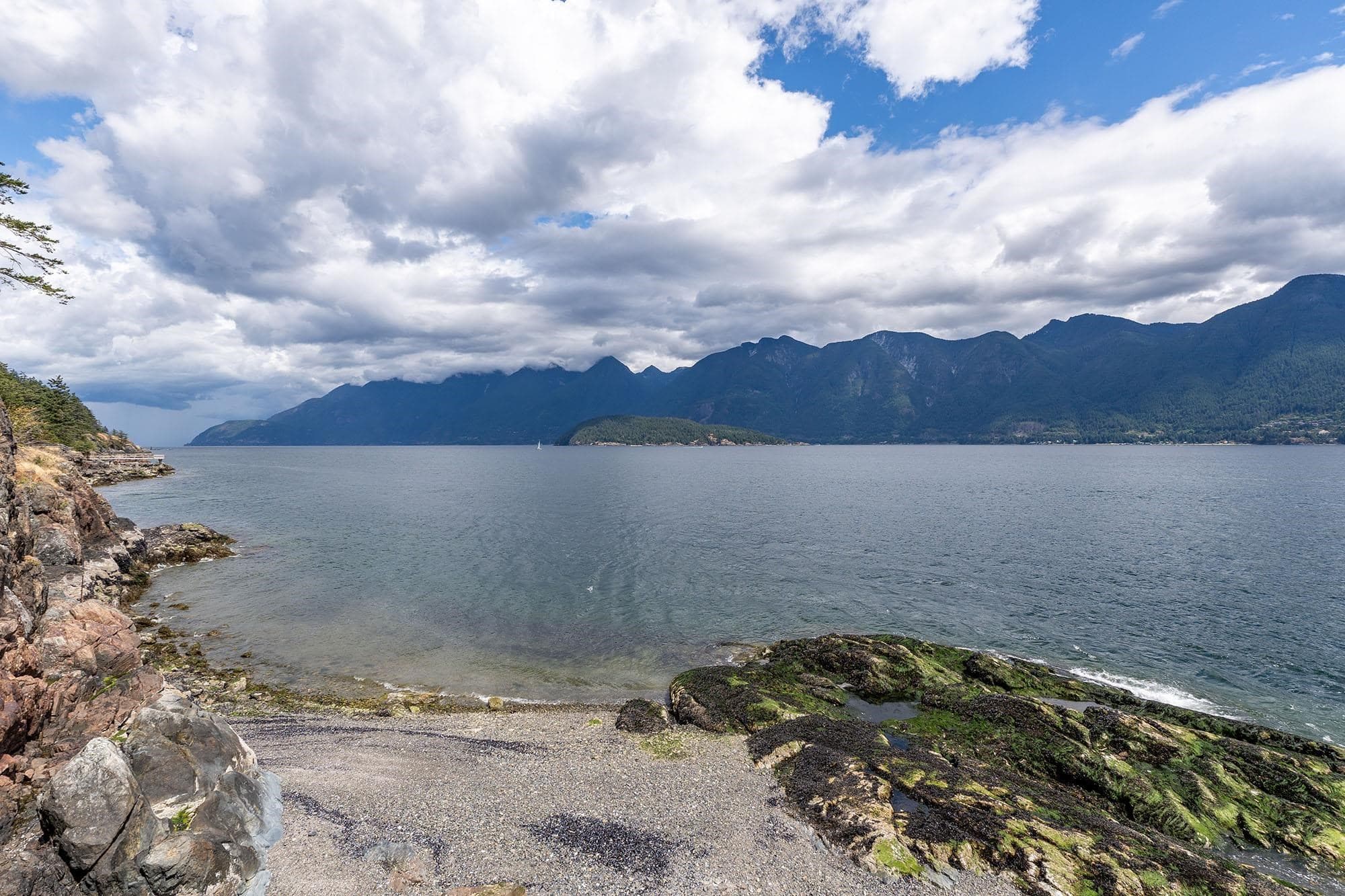 1545 Eagle Cliff Road, Bowen Island, V0N 1G1 — photo 4