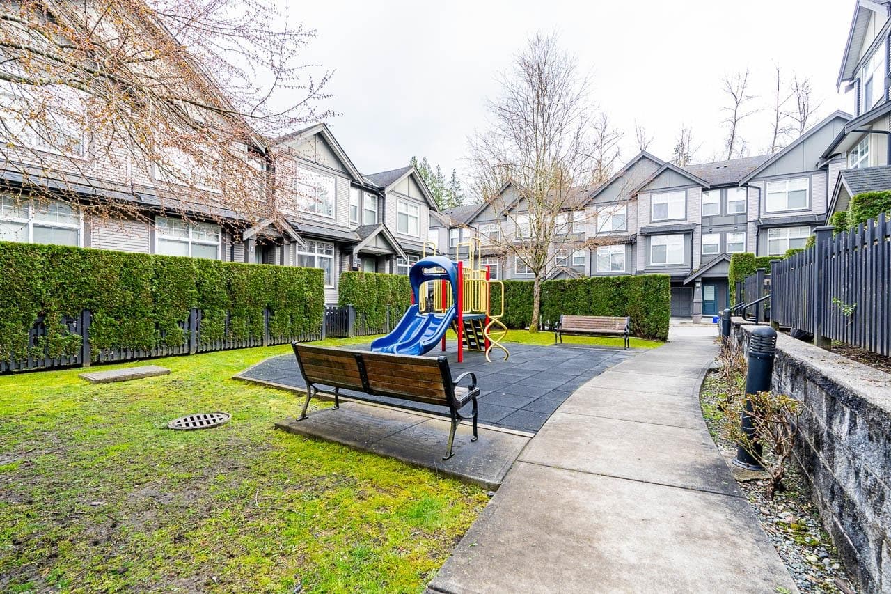 20 - 15788 104 Avenue, Surrey, V4N 6M6 — photo 2