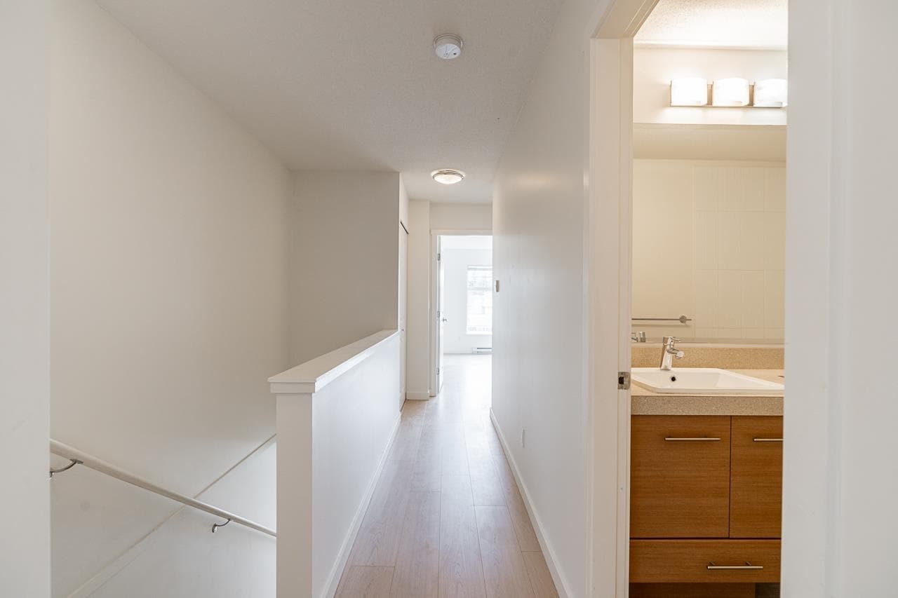 20 - 15788 104 Avenue, Surrey, V4N 6M6 — photo 5