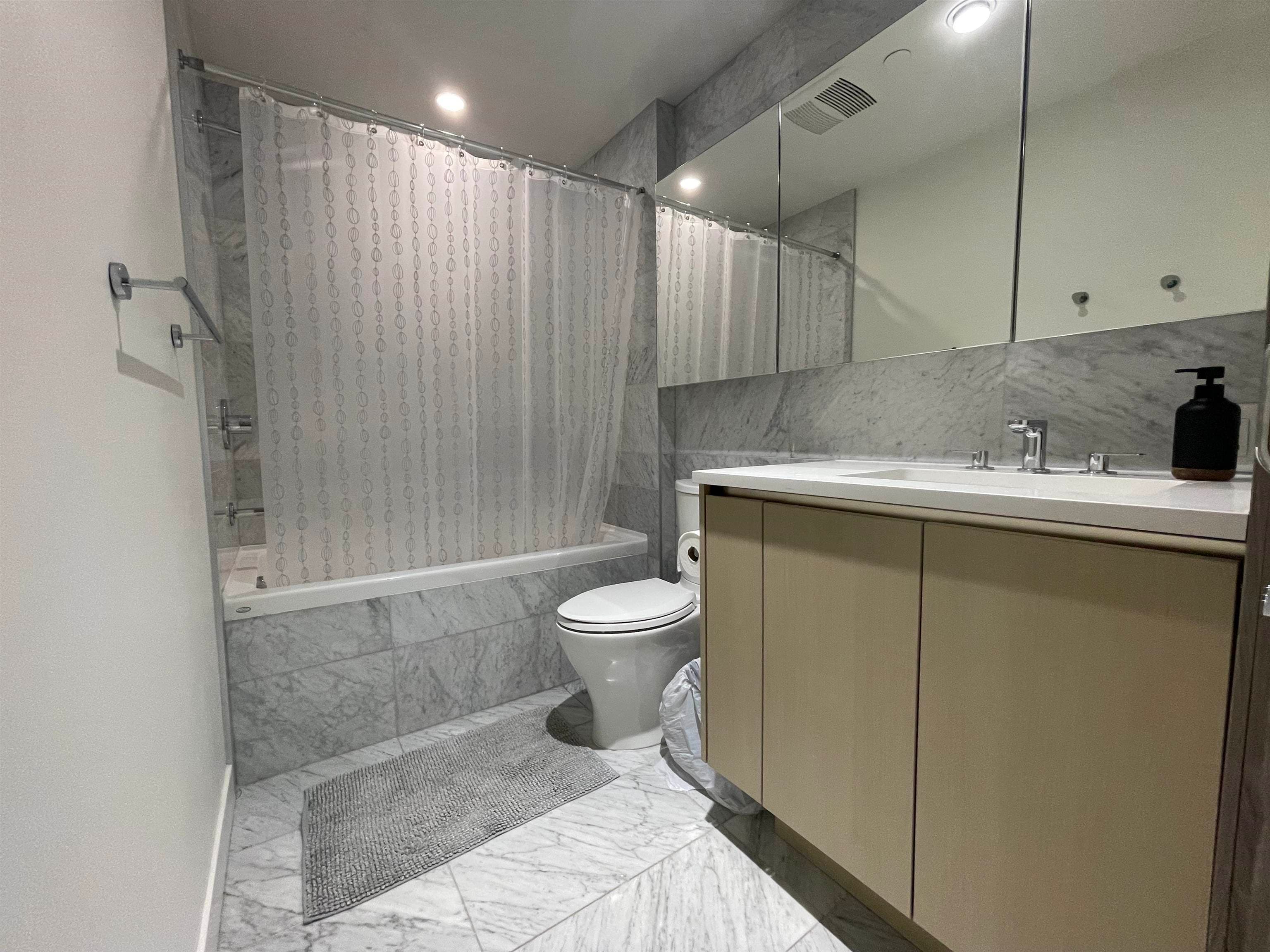 206 - 89 Nelson Street, Vancouver, V6Z 0E7 — photo 5