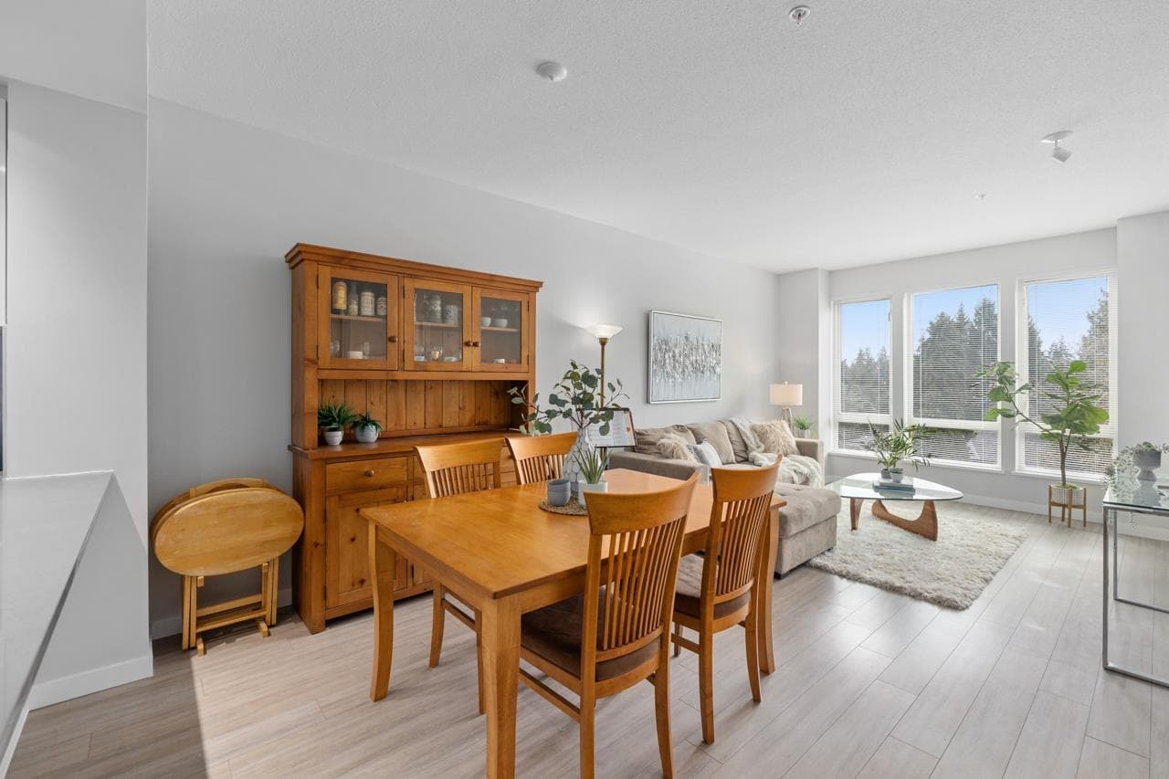 410 - 2632 Library Lane, North Vancouver, V7J 0B8 — photo 4