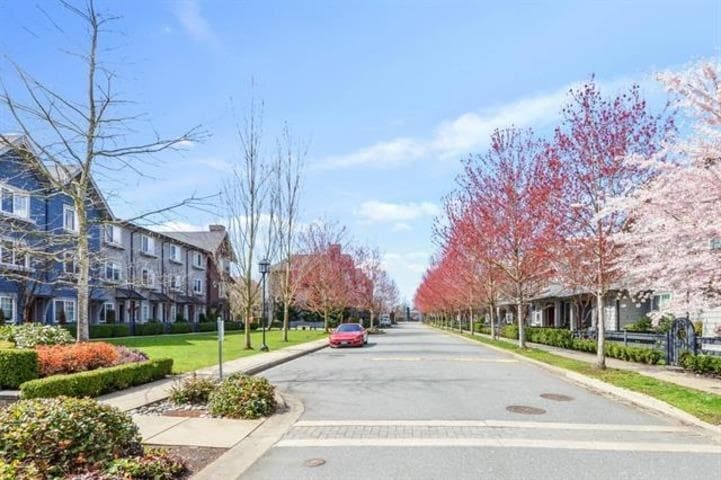 21 - 6450 187 Street, Surrey, V3S 2X4 — photo 4