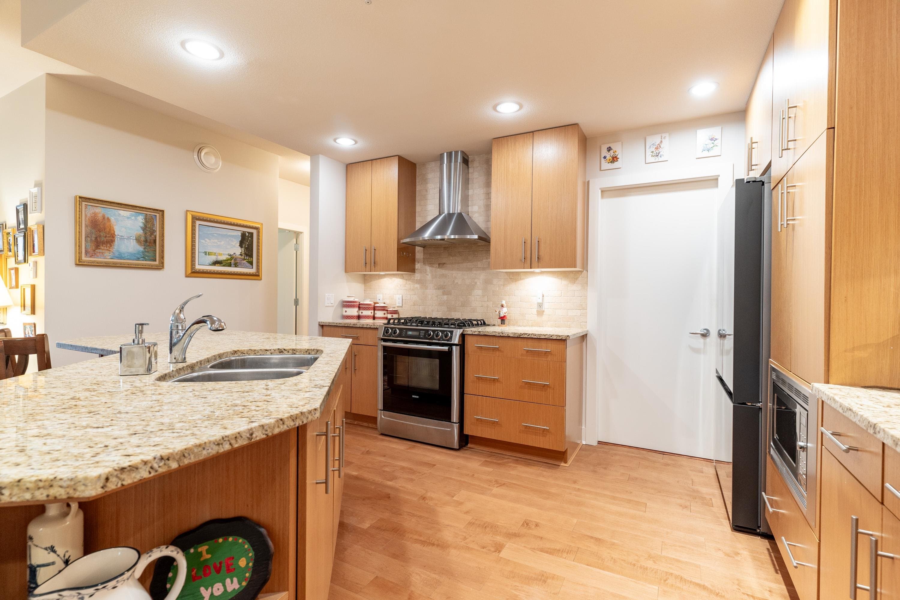 207 - 16477 64 Avenue, Surrey, V3S 6V7 — photo 4