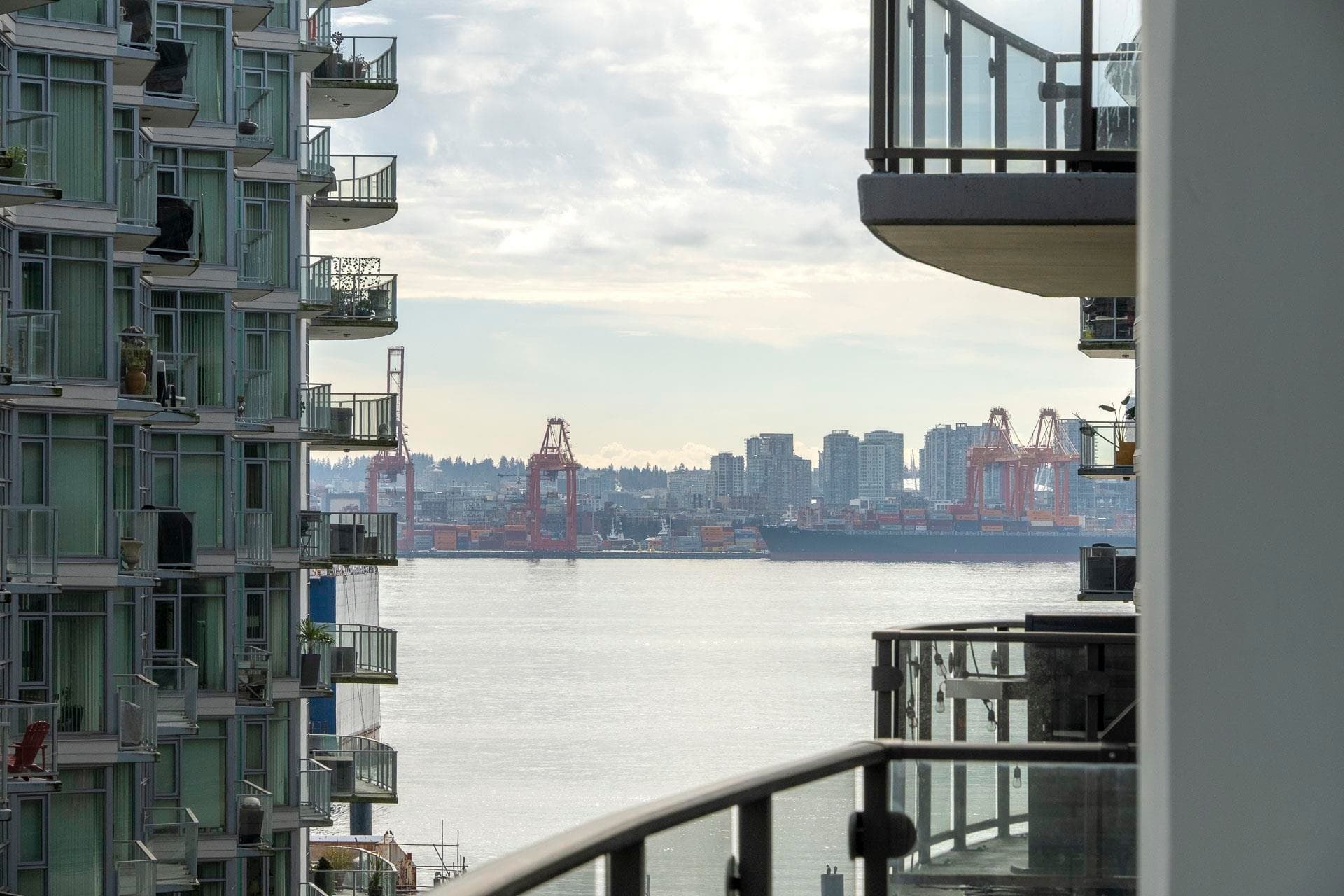 502 - 172 Victory Ship Way, North Vancouver, V7L 0B5 — photo 4