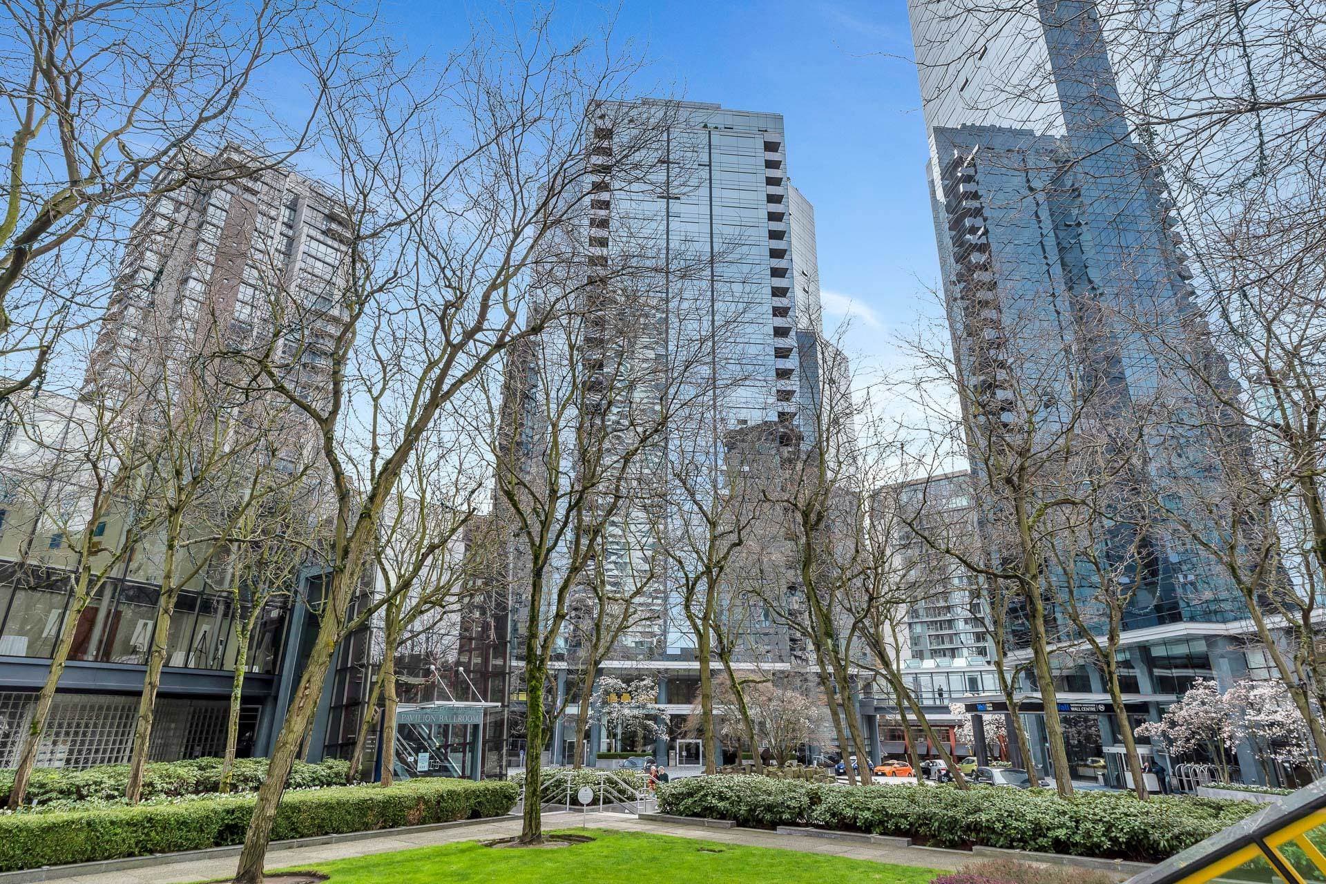 2302 - 1050 Burrard Street, Vancouver, V6Z 2S3 — photo 1
