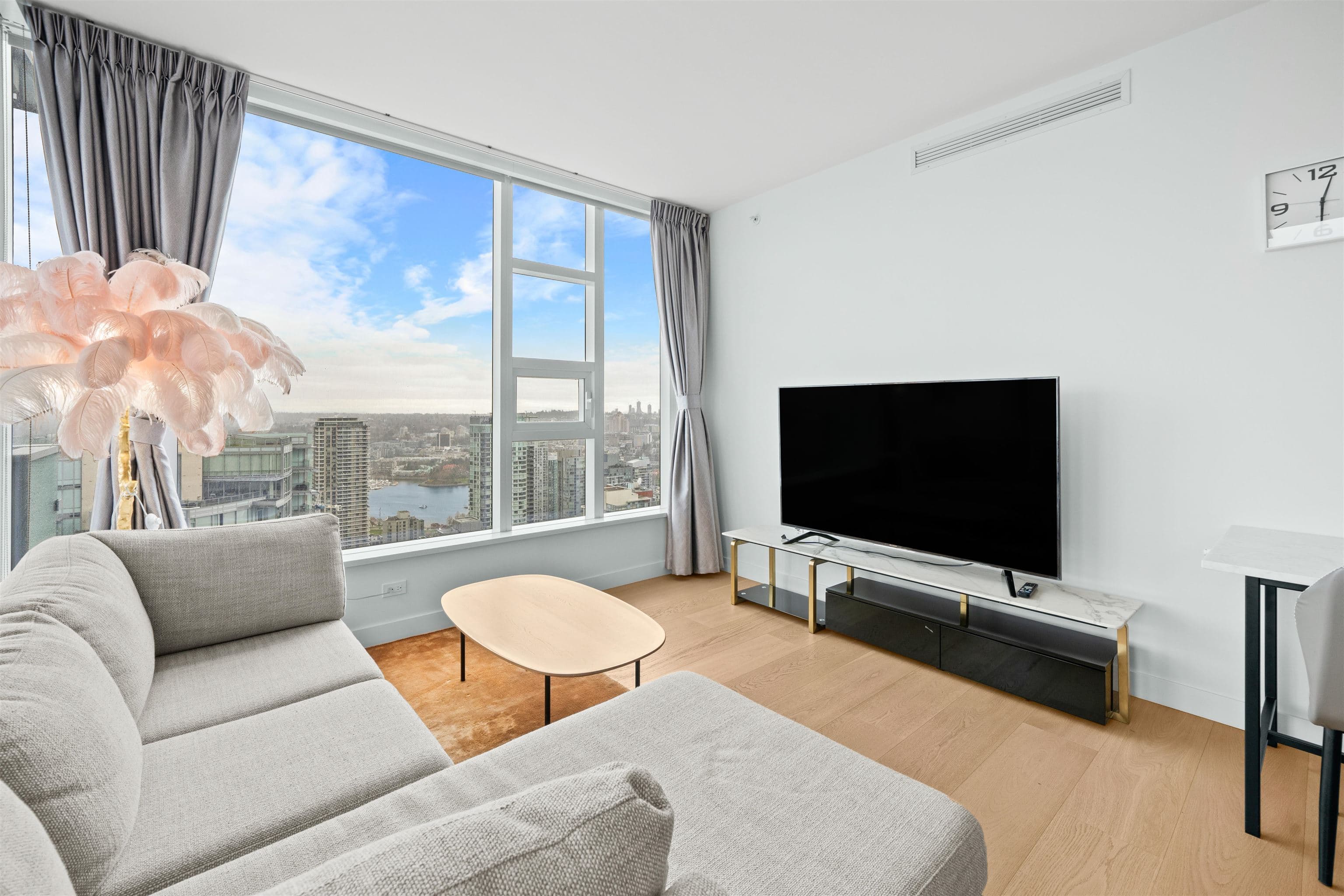 4505 - 1289 Hornby Street, Vancouver, V6Z 0G7 — photo 2