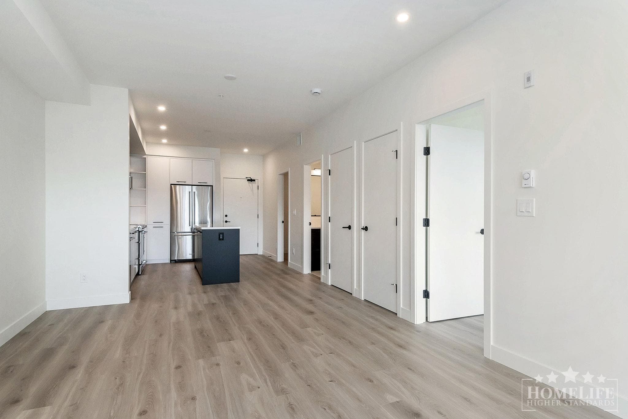 214 - 2620 152 Street, Surrey, V4P 1M8 — photo 1