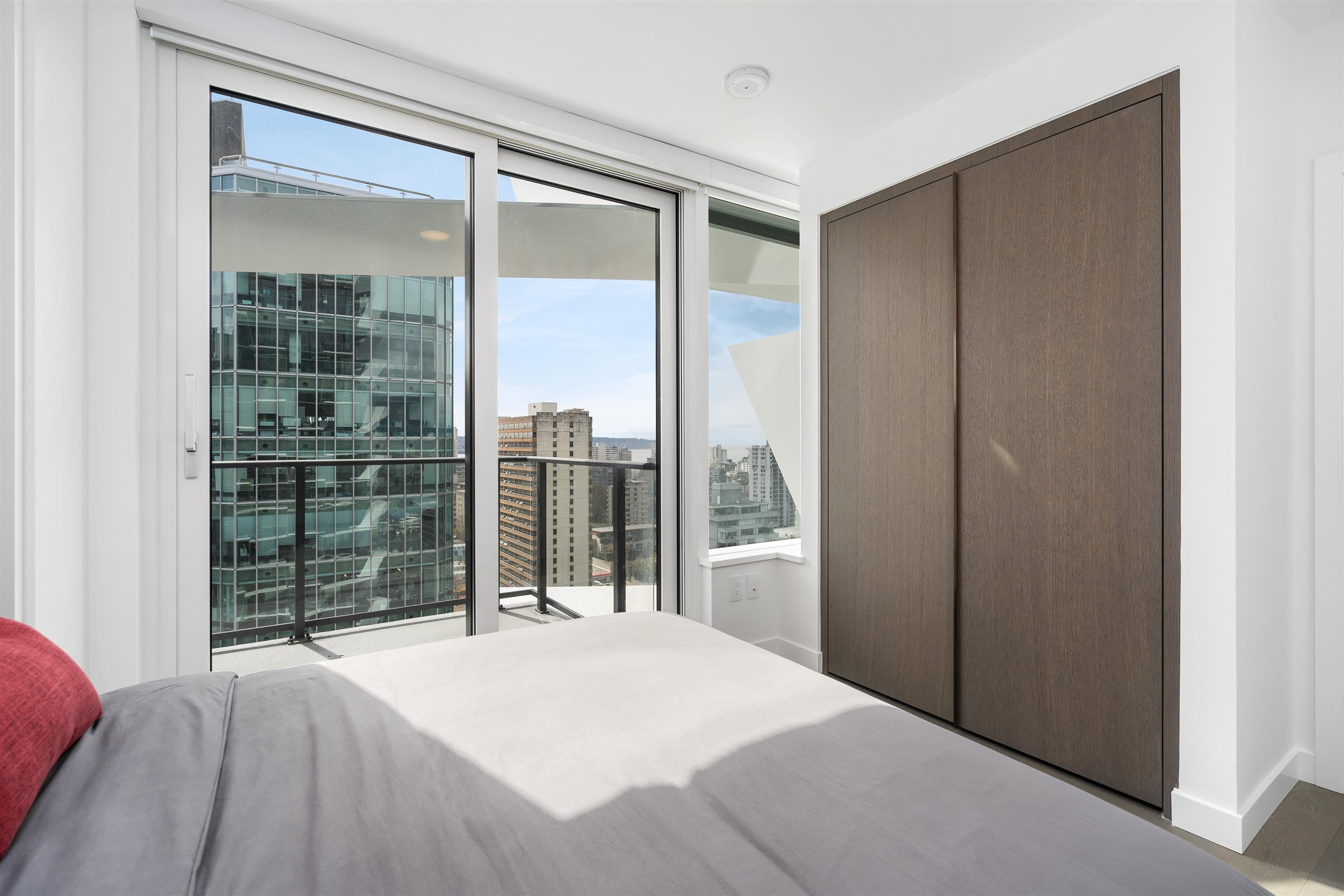 2105 - 620 Cardero Street, Vancouver, V6G 0C7 — photo 3