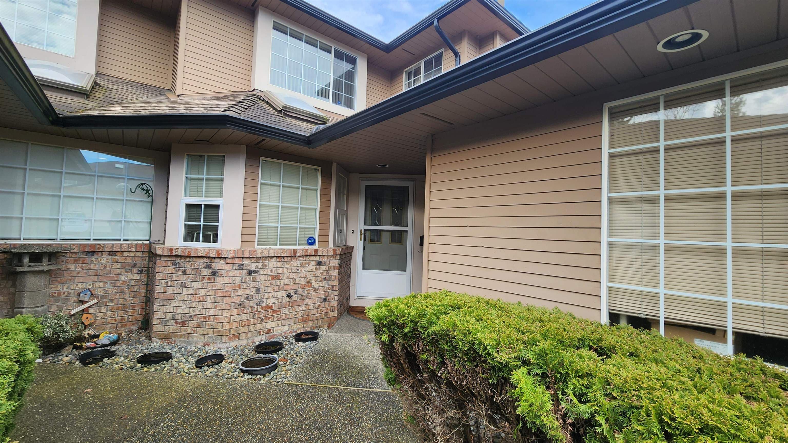 102 - 6086 W Boundary Drive, Surrey, V3X 2B3 — photo 3