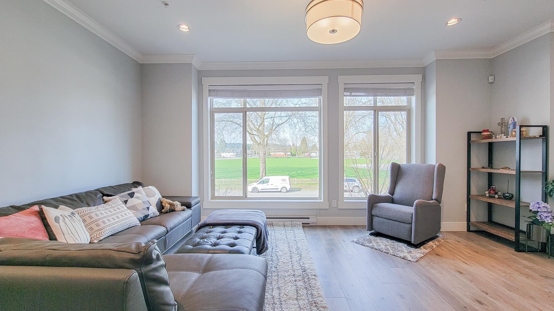 3 - 3126 Wellington Street, Port Coquitlam, V3B 3X4 — photo 1