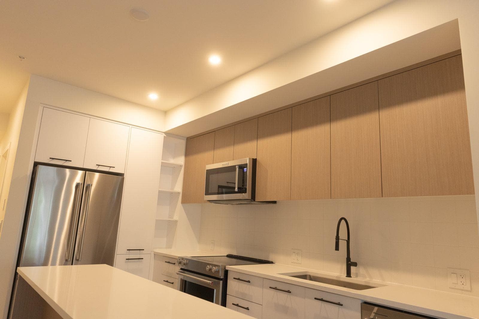 341 - 2635 King George Boulevard, Surrey, V4P 0H7 — photo 5