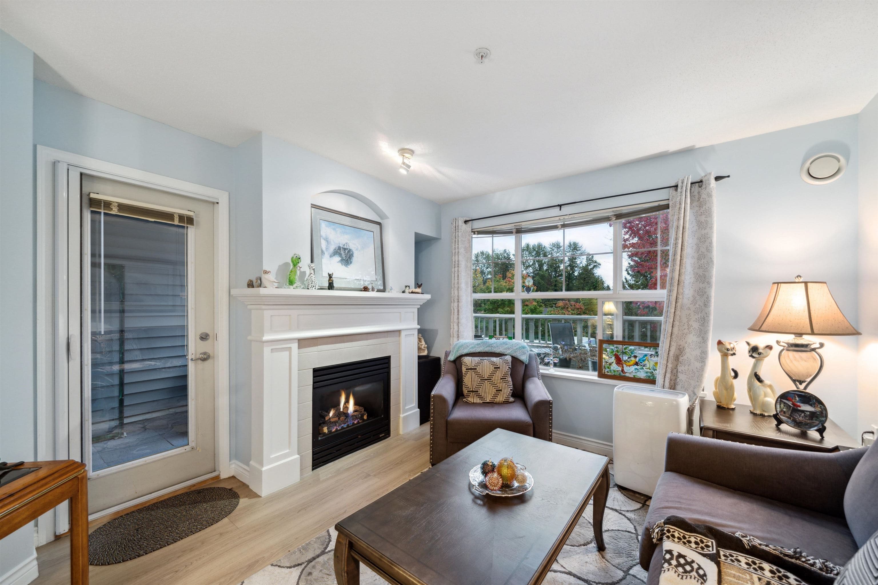 202 - 960 Lynn Valley Road, North Vancouver, V7J 3V6 — photo 5