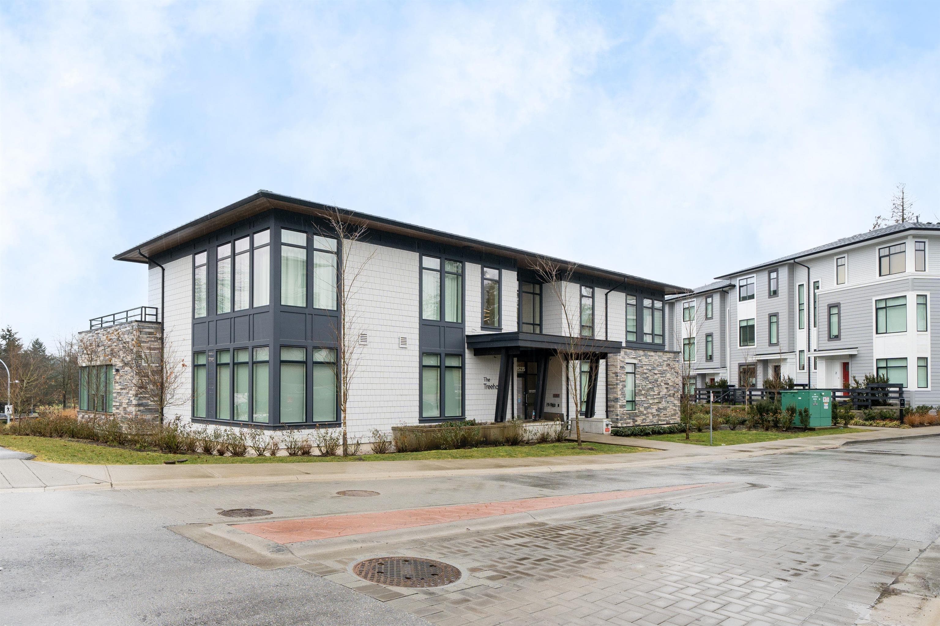 126 - 15235 Sitka Drive, Surrey, V3S 0A9 — photo 2