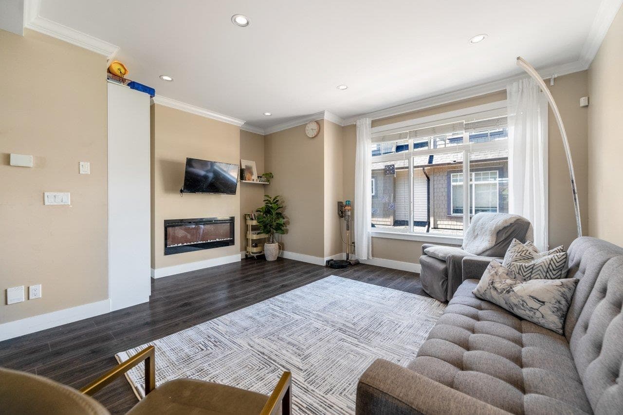 11 - 9733 Blundell Road, Richmond, V6Y 1K8 — photo 3