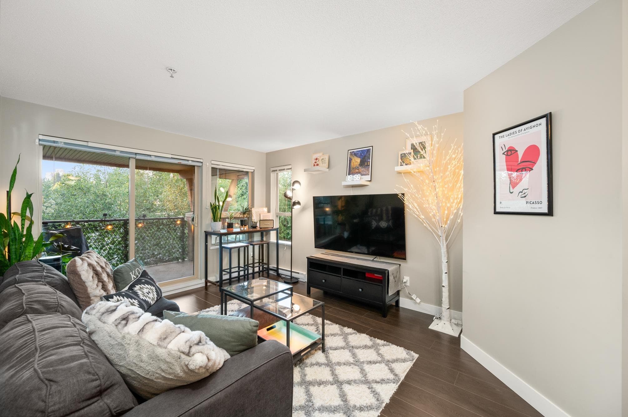 301 - 7131 Stride Avenue, Burnaby, V3N 0E3 — photo 2