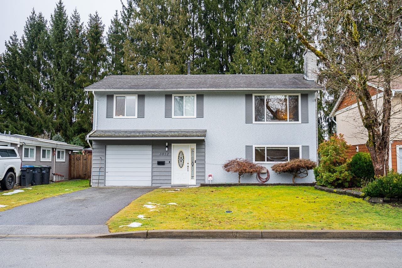 3812 Richmond Street, Port Coquitlam