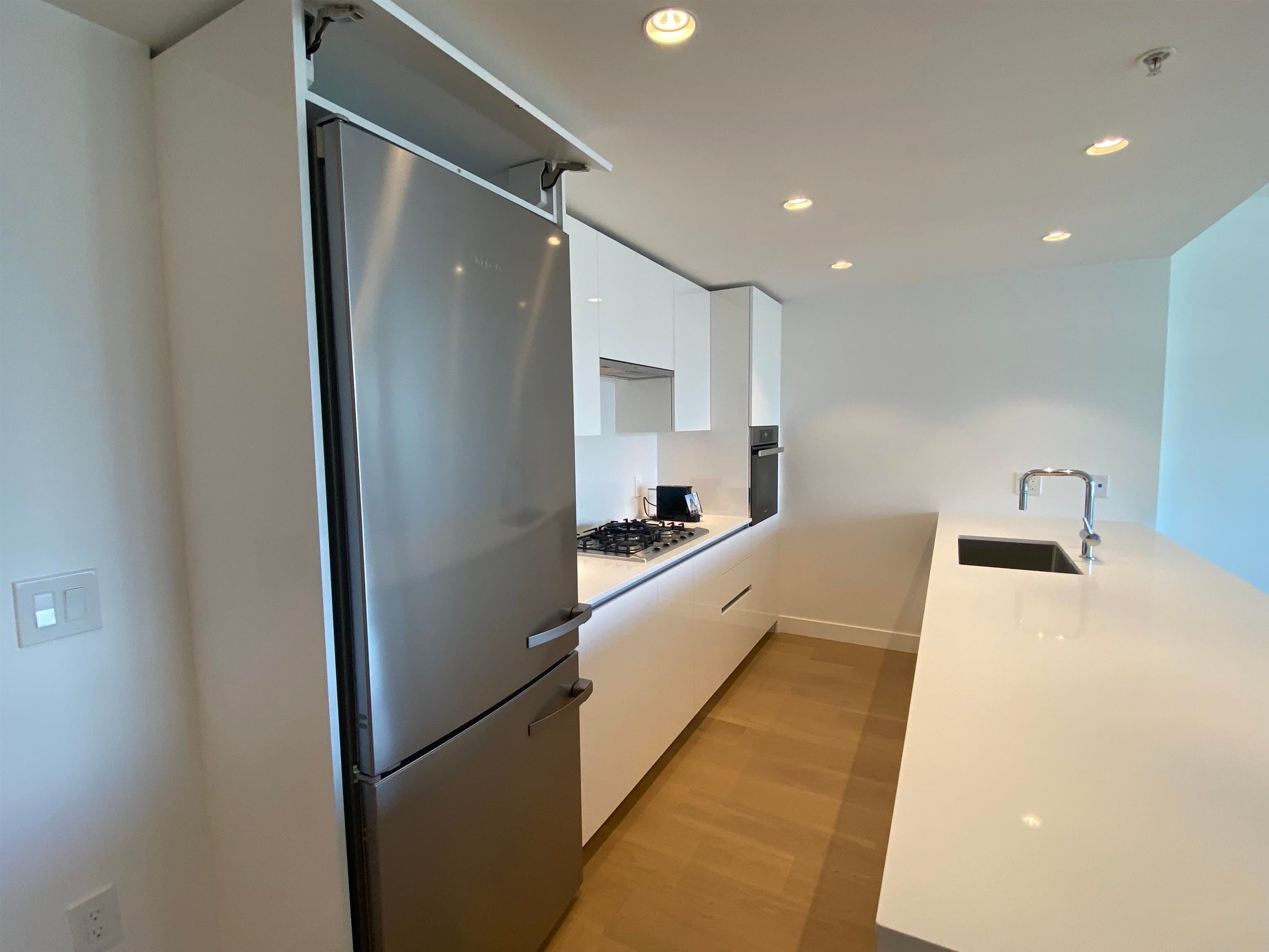 1604 - 5788 Gilbert Road, Richmond, V6X 1B7 — photo 5