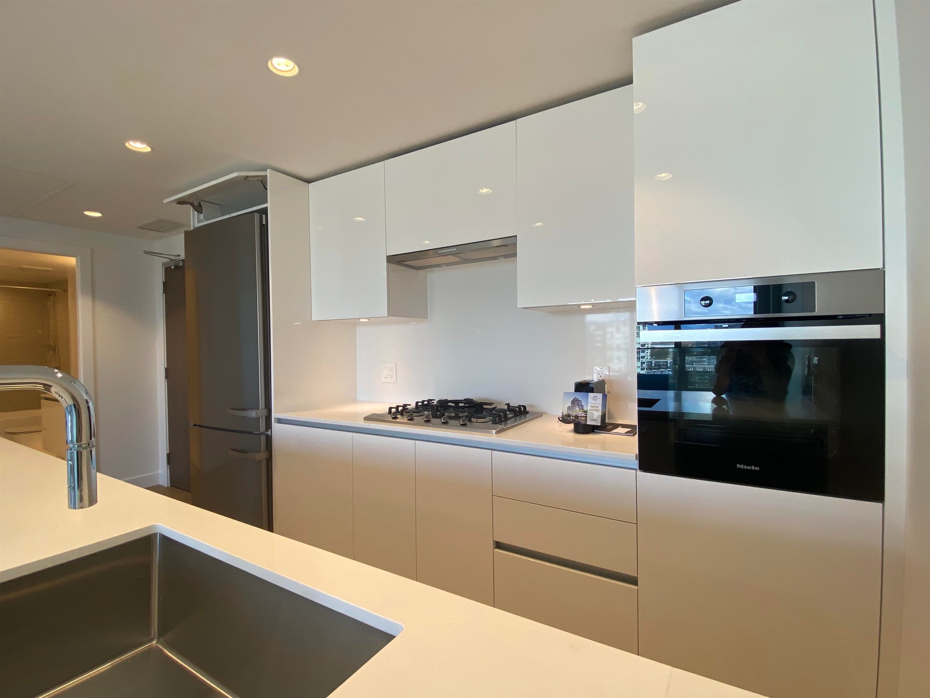1604 - 5788 Gilbert Road, Richmond, V6X 1B7 — photo 4
