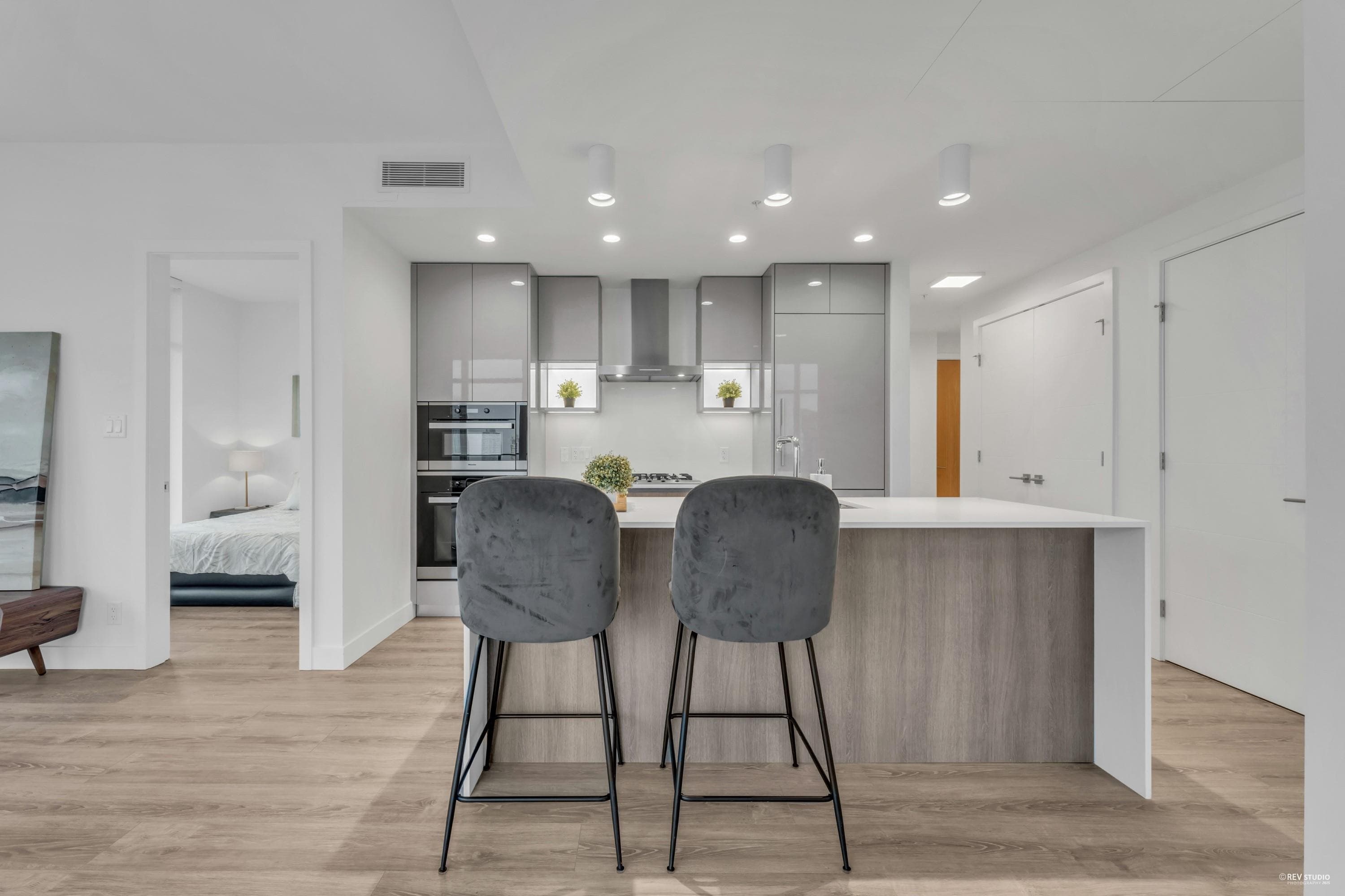 2008 - 6511 Sussex Avenue, Burnaby, V5H 0K5 — photo 3