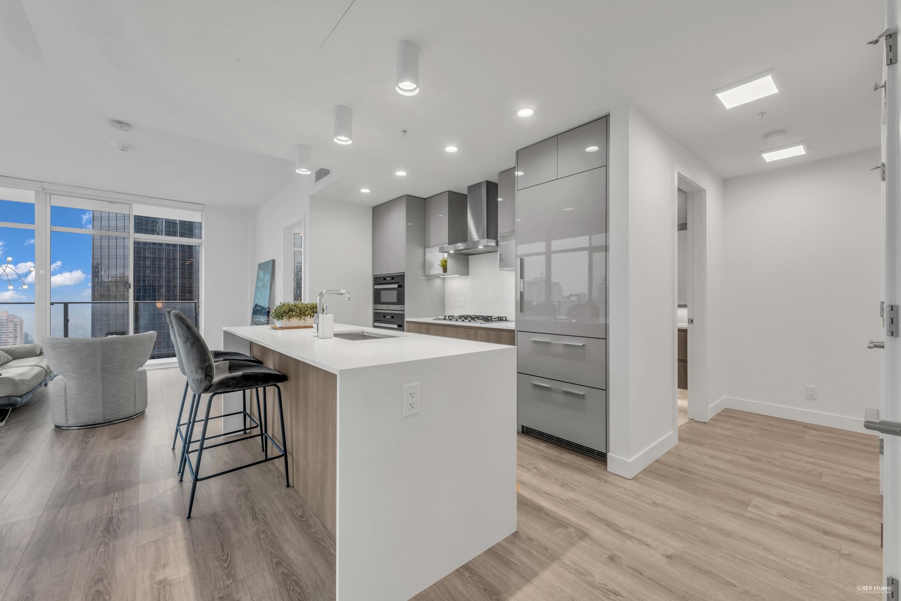 2008 - 6511 Sussex Avenue, Burnaby, V5H 0K5 — photo 5
