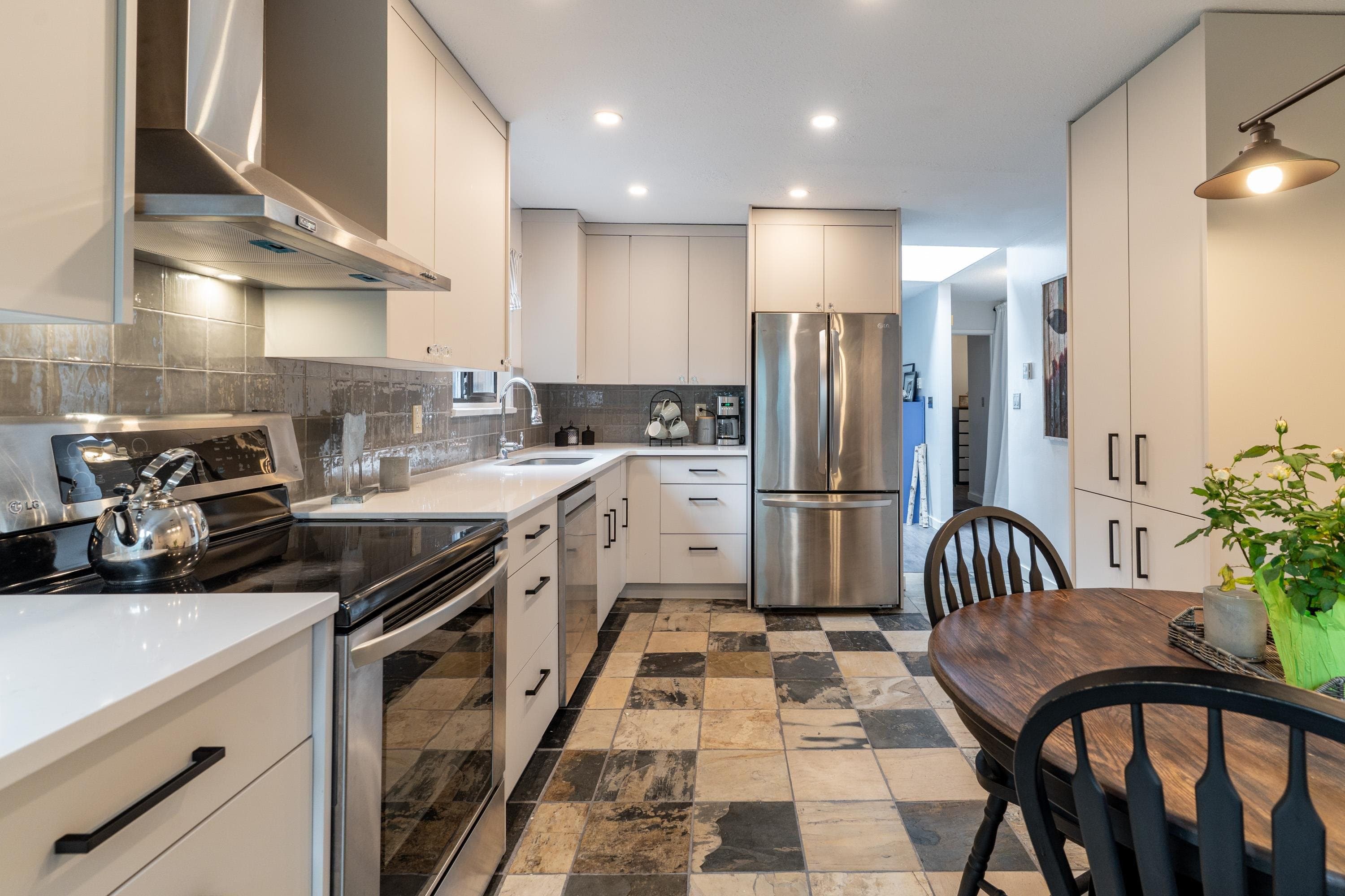 2532 Burian Drive, Coquitlam