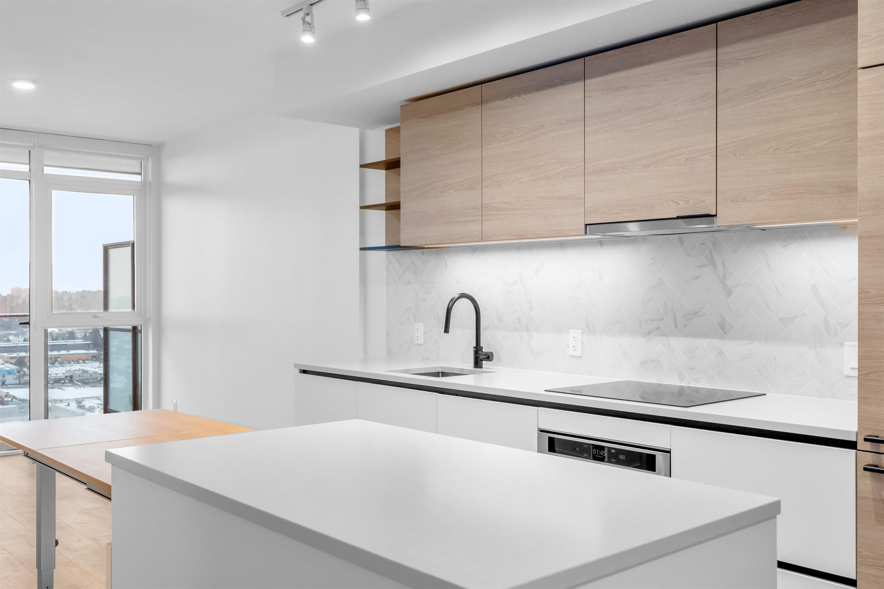 2606 - 10448 University Drive, Surrey, V3T 0S7 — photo 4