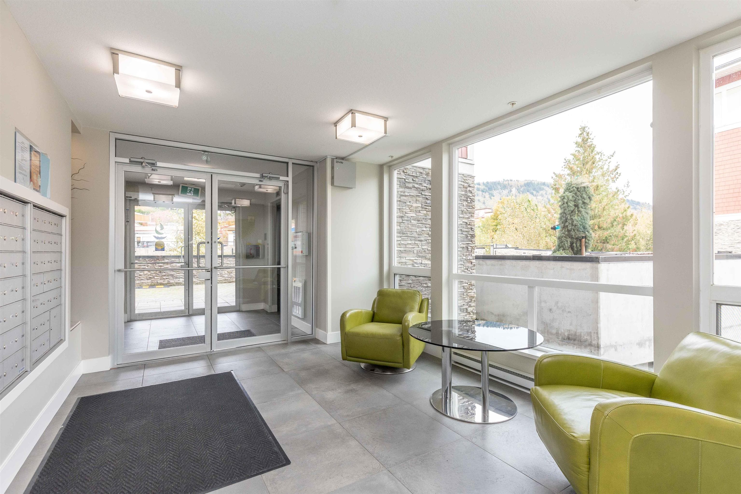 201 - 2242 Whatcom Road, Abbotsford, V3G 0G3 — photo 4