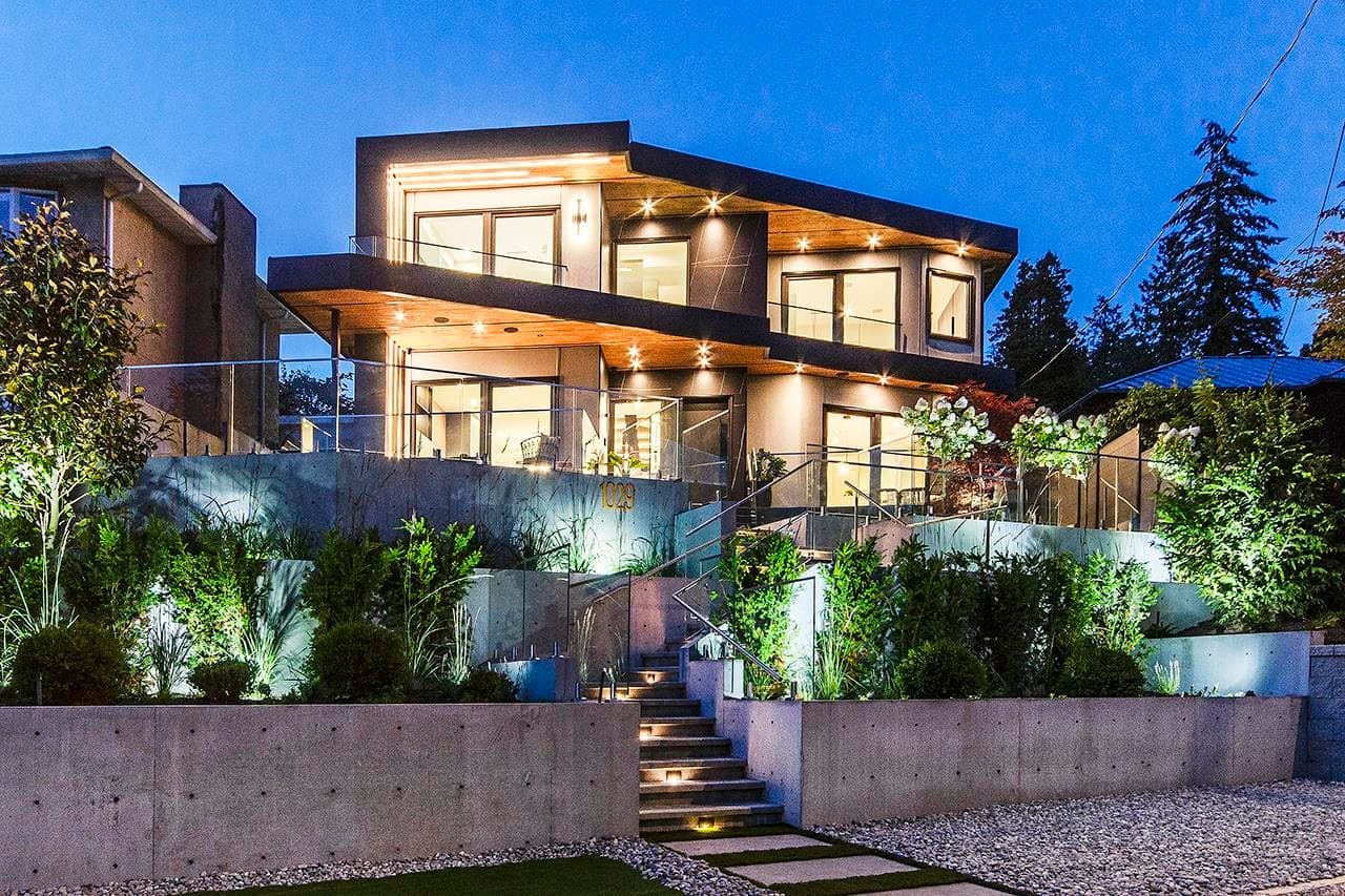 1029 Esplanade Avenue, West Vancouver, V7T 1G2 — photo 2