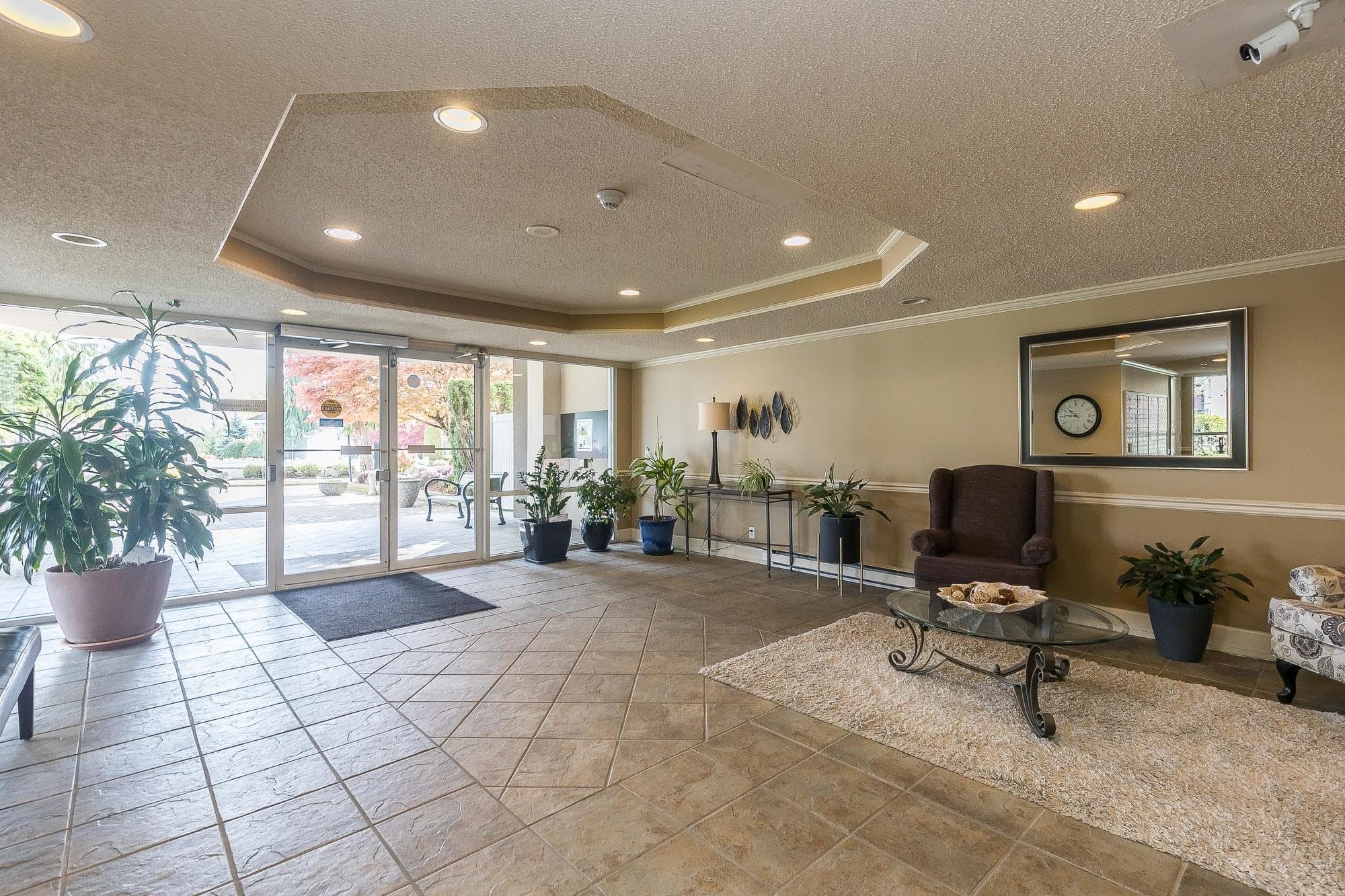 302 - 3150 Gladwin Road, Abbotsford, V2T 5S9 — photo 4