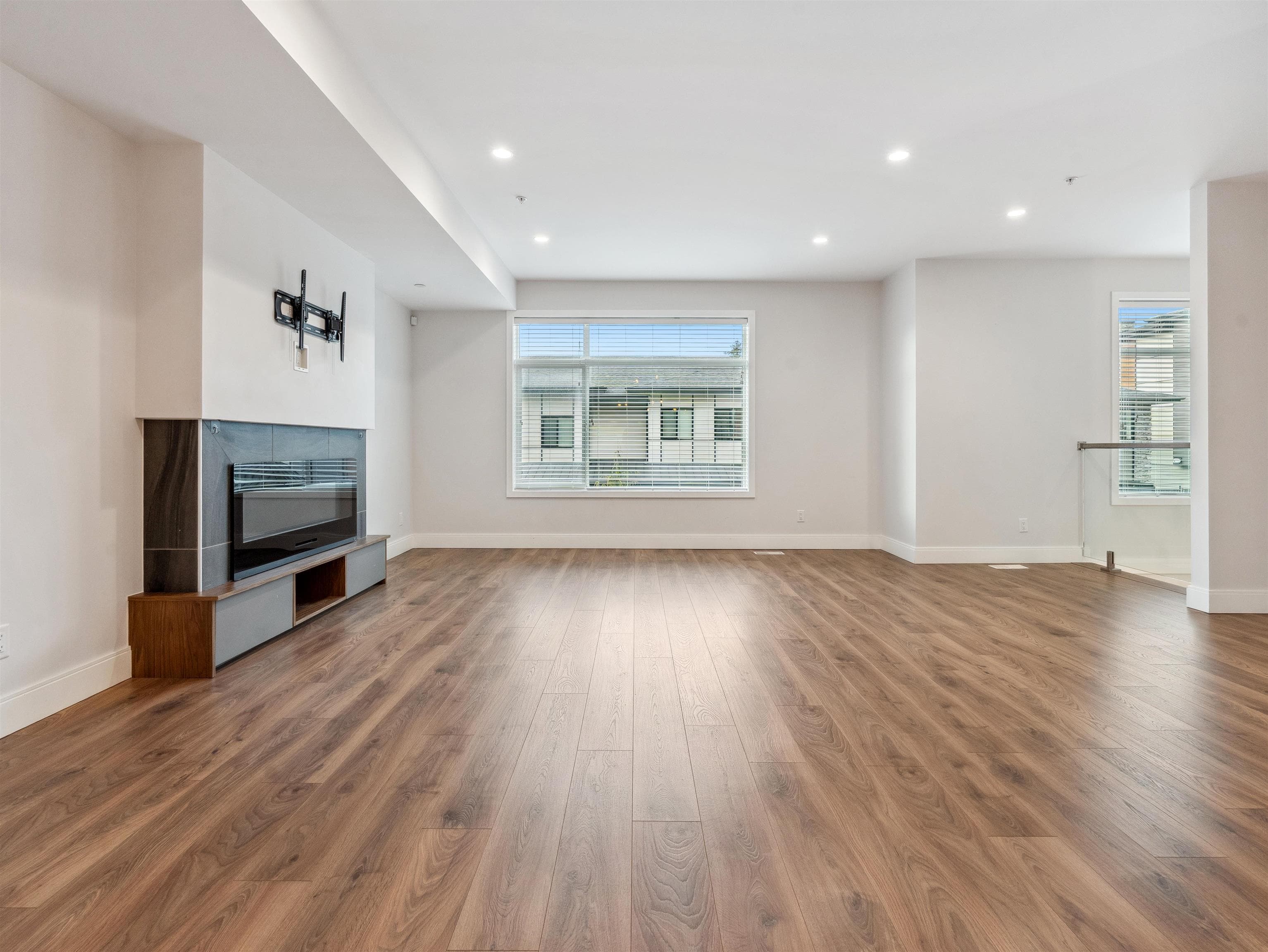 40 - 33209 Cherry Avenue, Mission, V2V 0G8 — photo 5