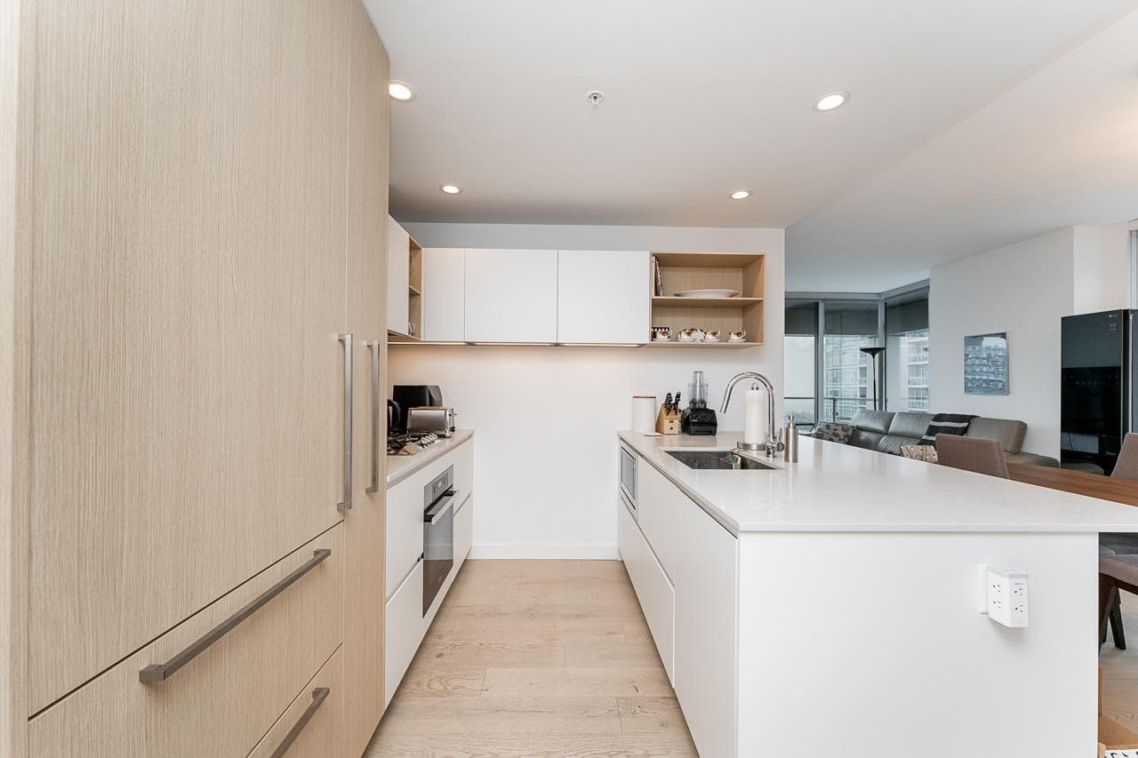 3502 - 6000 Mckay Avenue, Burnaby, V5H 0K2 — photo 3