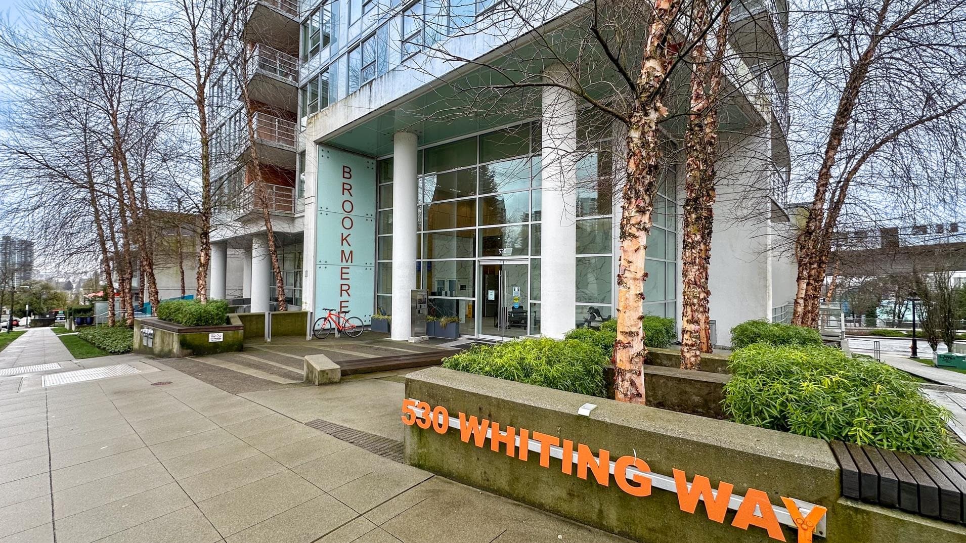 905 - 530 Whiting Way, Coquitlam, V3J 0J4 — photo 2