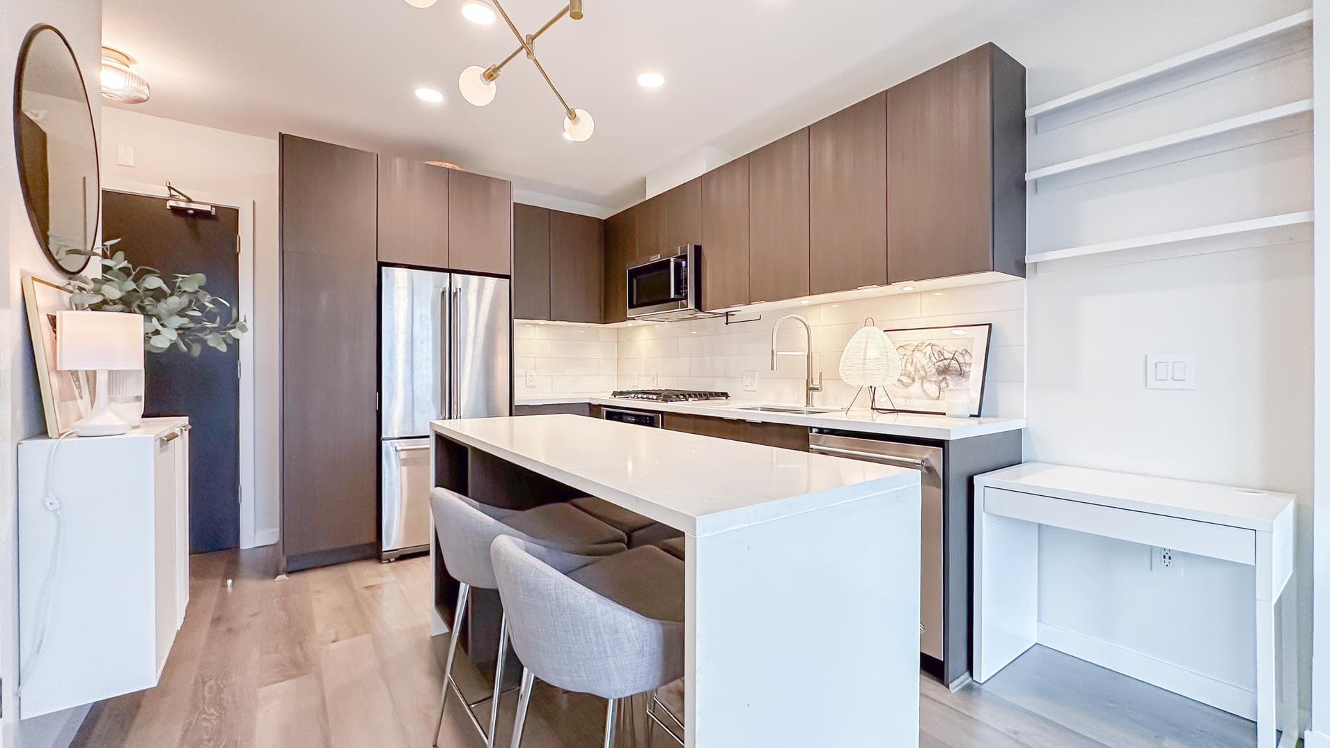 905 - 530 Whiting Way, Coquitlam, V3J 0J4 — photo 4