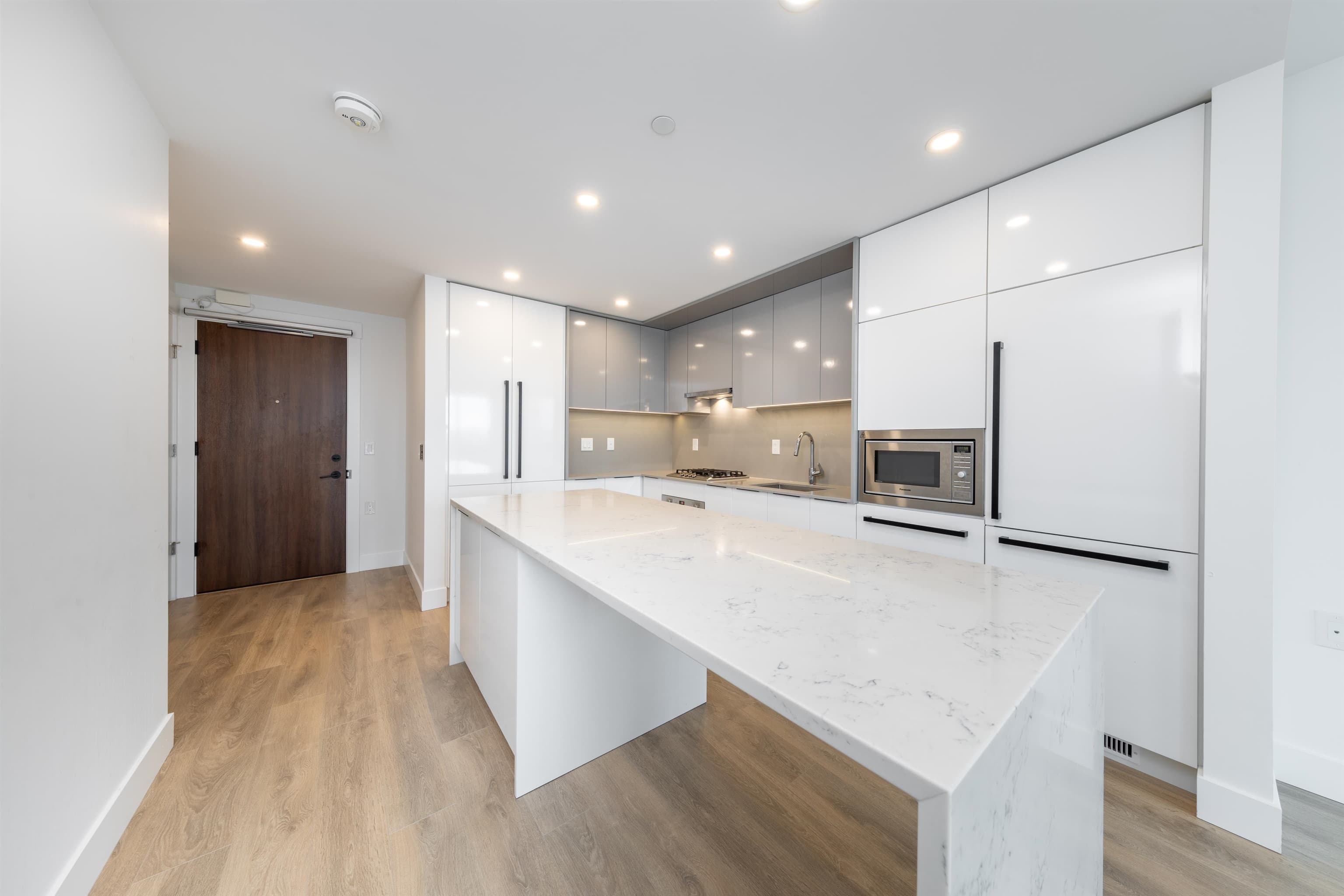 603 - 4711 Hazel Street, Burnaby, V5H 0J9 — photo 3