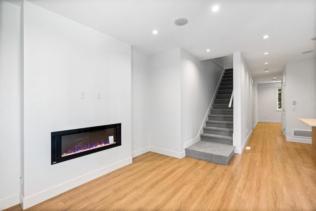 15 - 8140 166 Street, Surrey, V4N 0J9 — photo 2