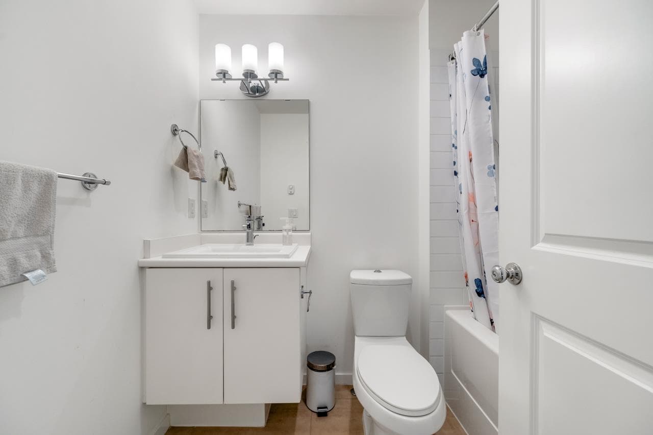 11 - 14905 60 Avenue, Surrey, V3S 1R8 — photo 5