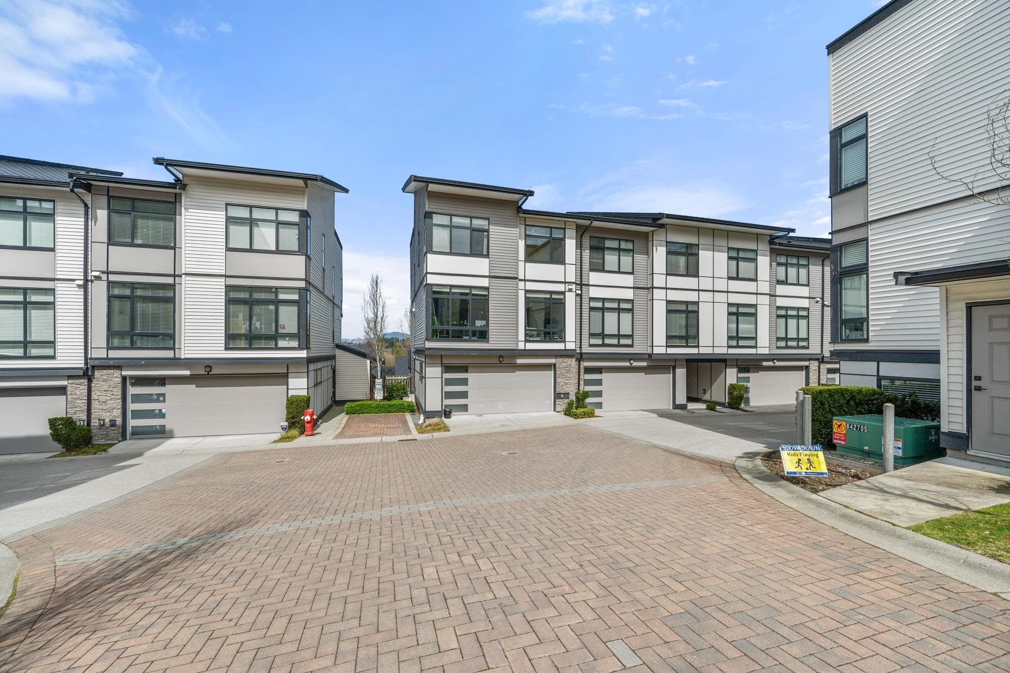 40 - 14057 60a Avenue, Surrey, V3X 0J2 — photo 4
