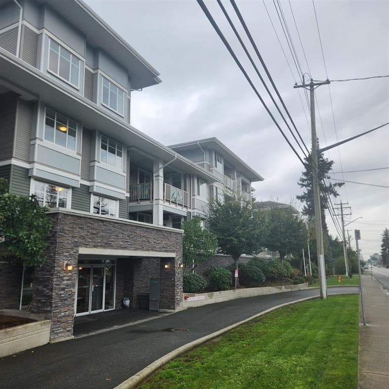 214 - 46262 First Avenue, Chilliwack, V2P 0C3 — photo 2