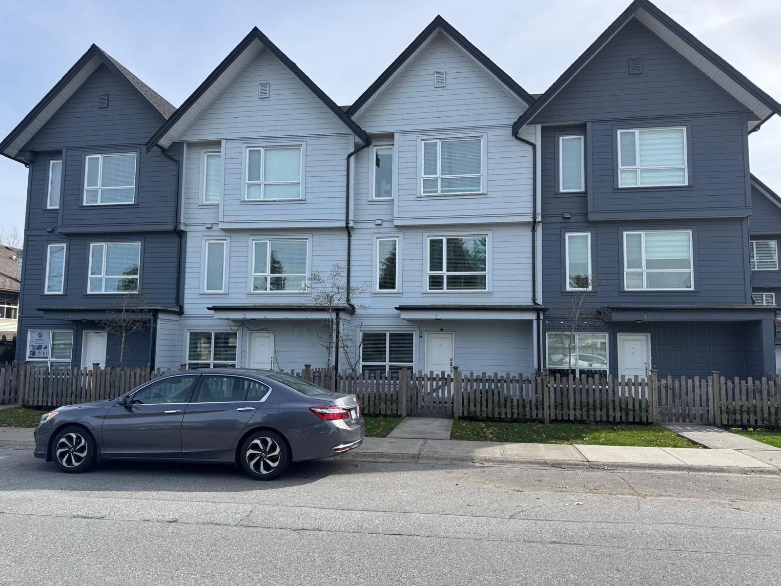 2 - 12088 76 Avenue, Surrey, V3W 5Z2 — photo 1