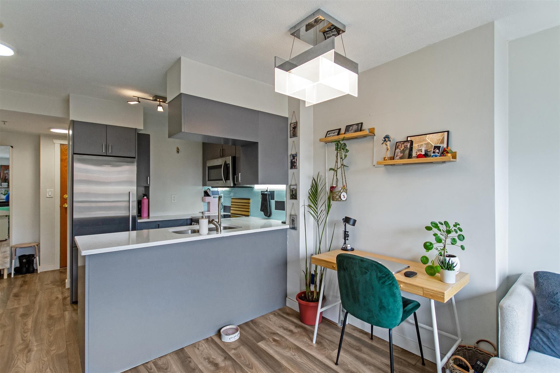 1809 - 1189 Howe Street, Vancouver, V6Z 2X4 — photo 2
